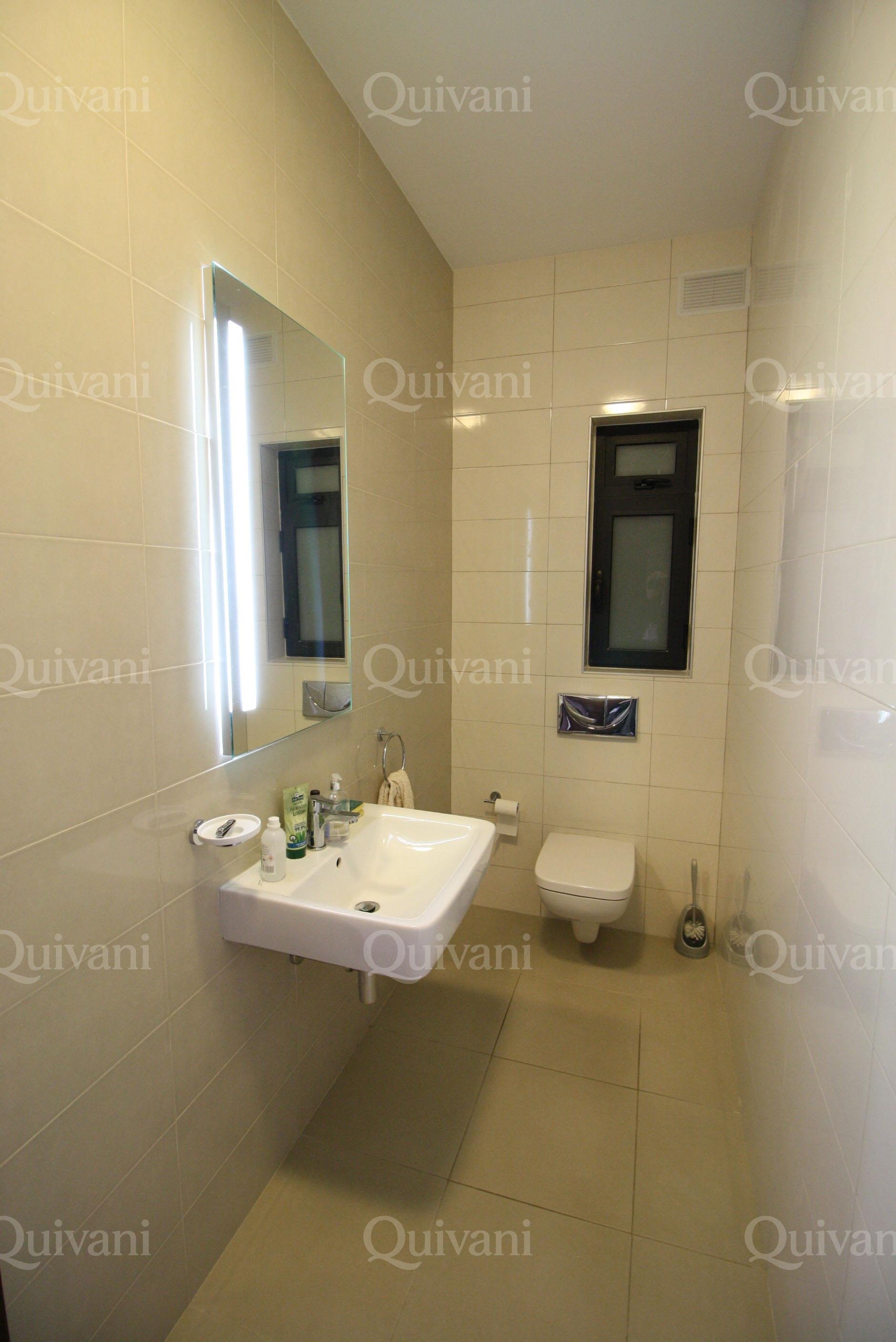 Pender Gardens, Furnished Duplex Apartment