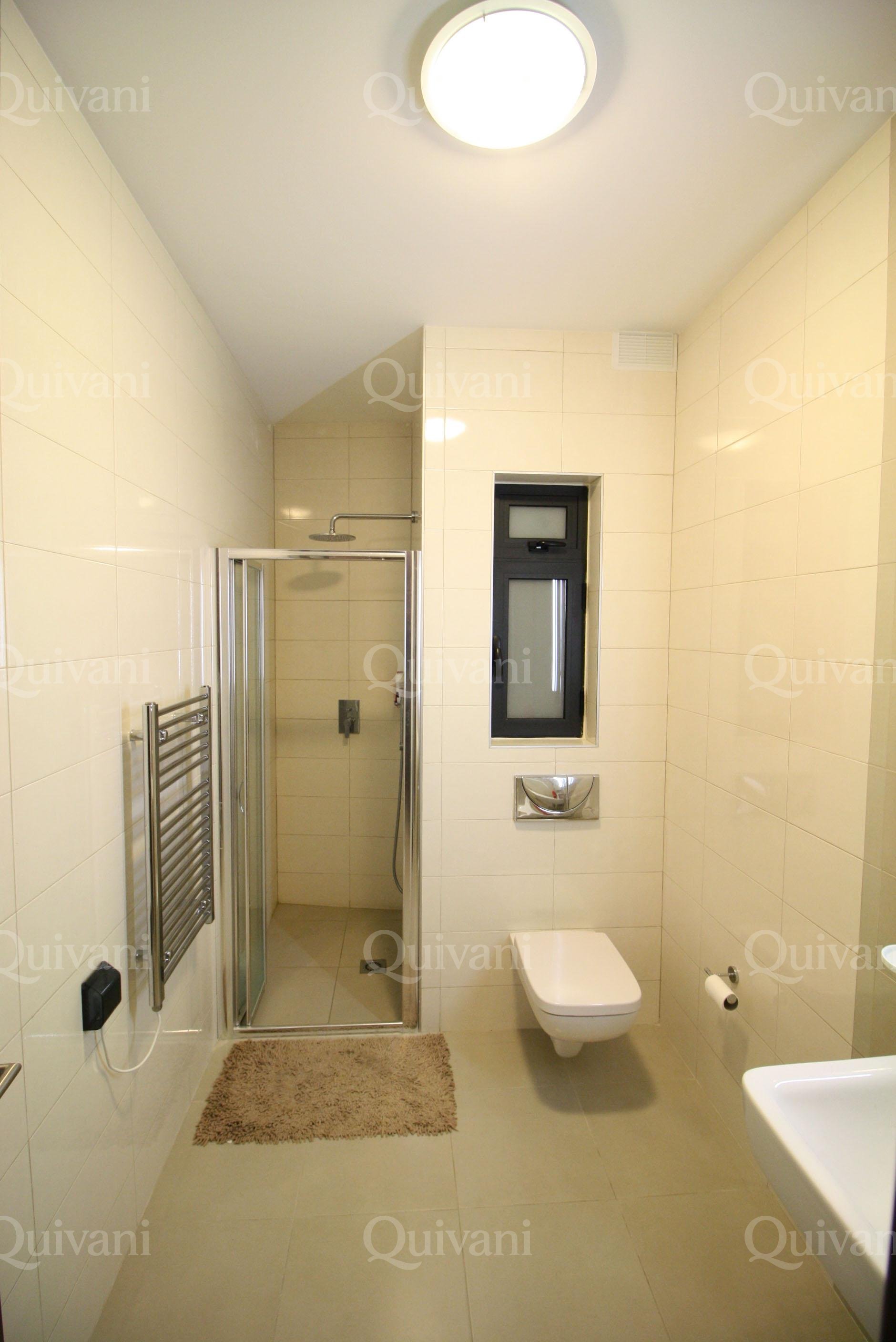 Pender Gardens, Furnished Duplex Apartment