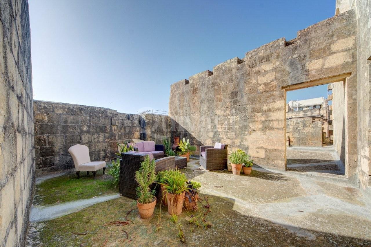 Zebbug,  Palazzo