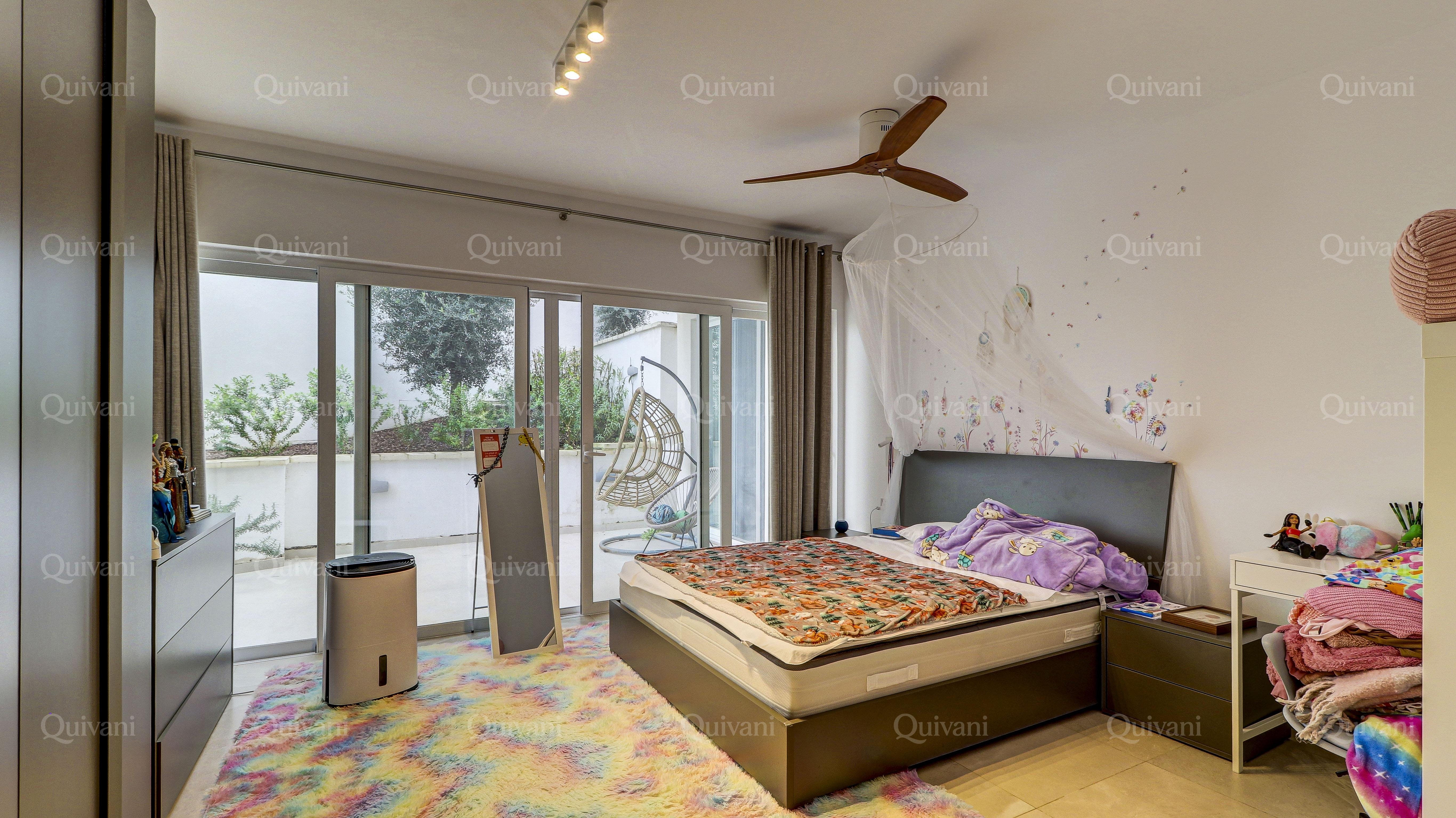 Madliena, Shell Form Semi-detached Villa
