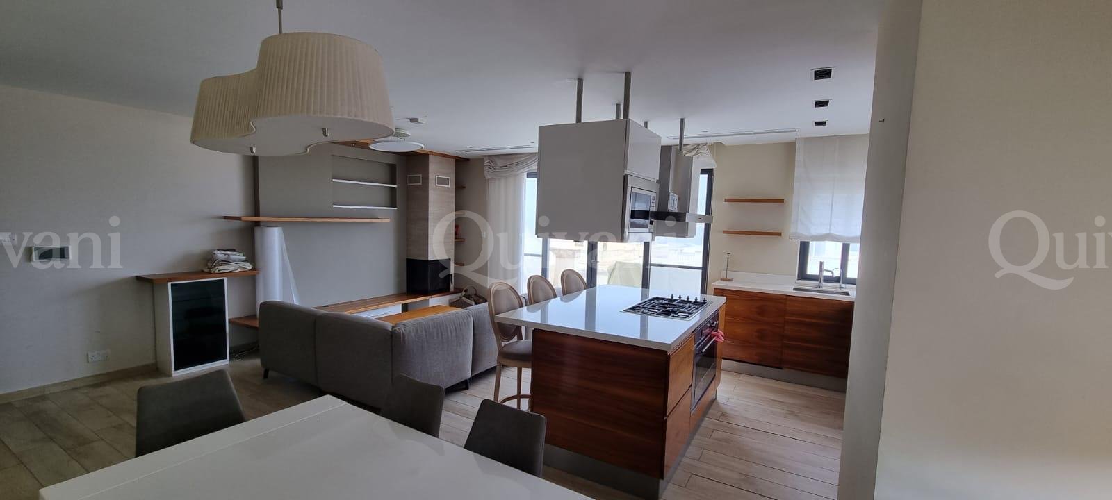 Pembroke, Furnished Elevated Maisonette