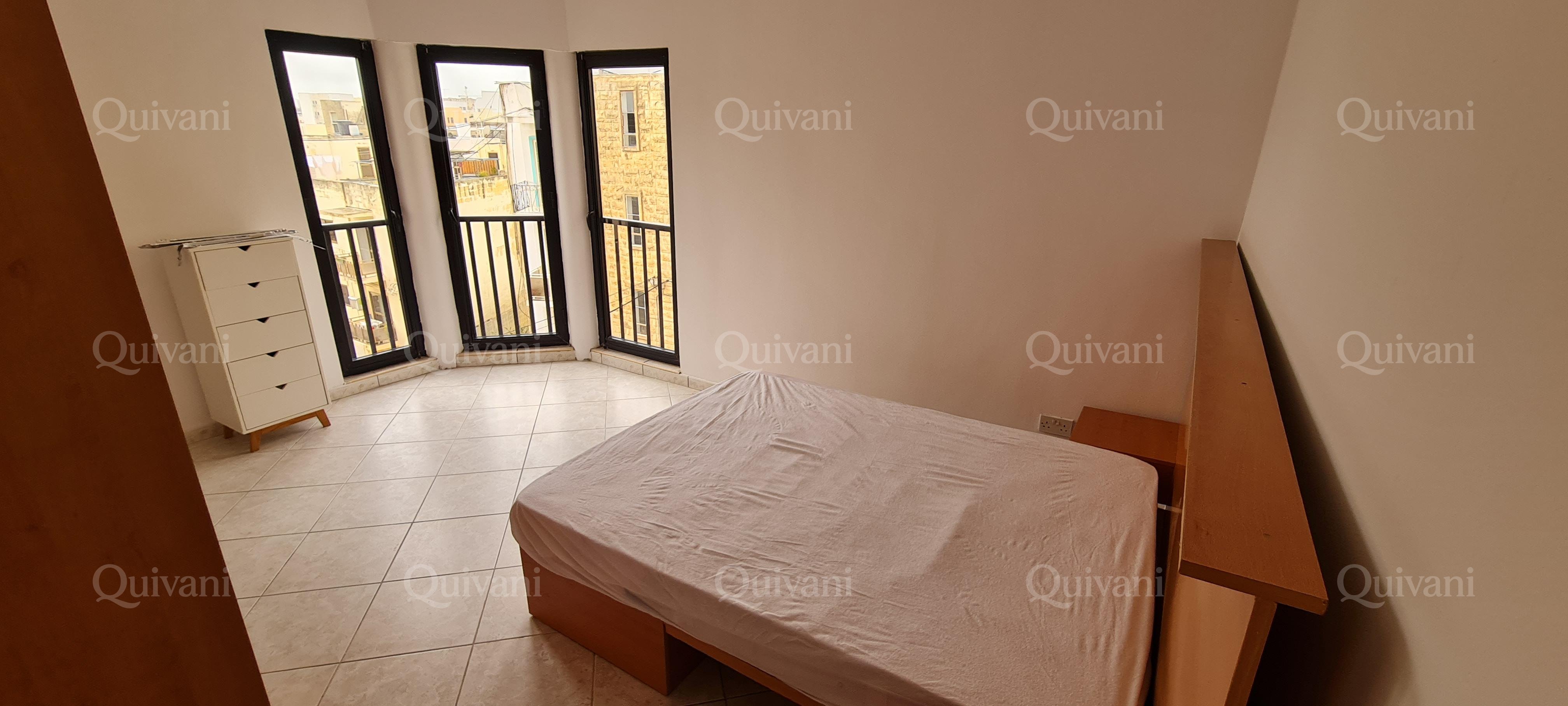 Gzira, Furnished Apartment