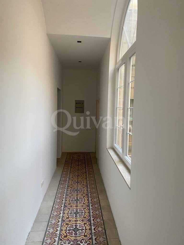 Ta'' Xbiex, Furnished Terraced House