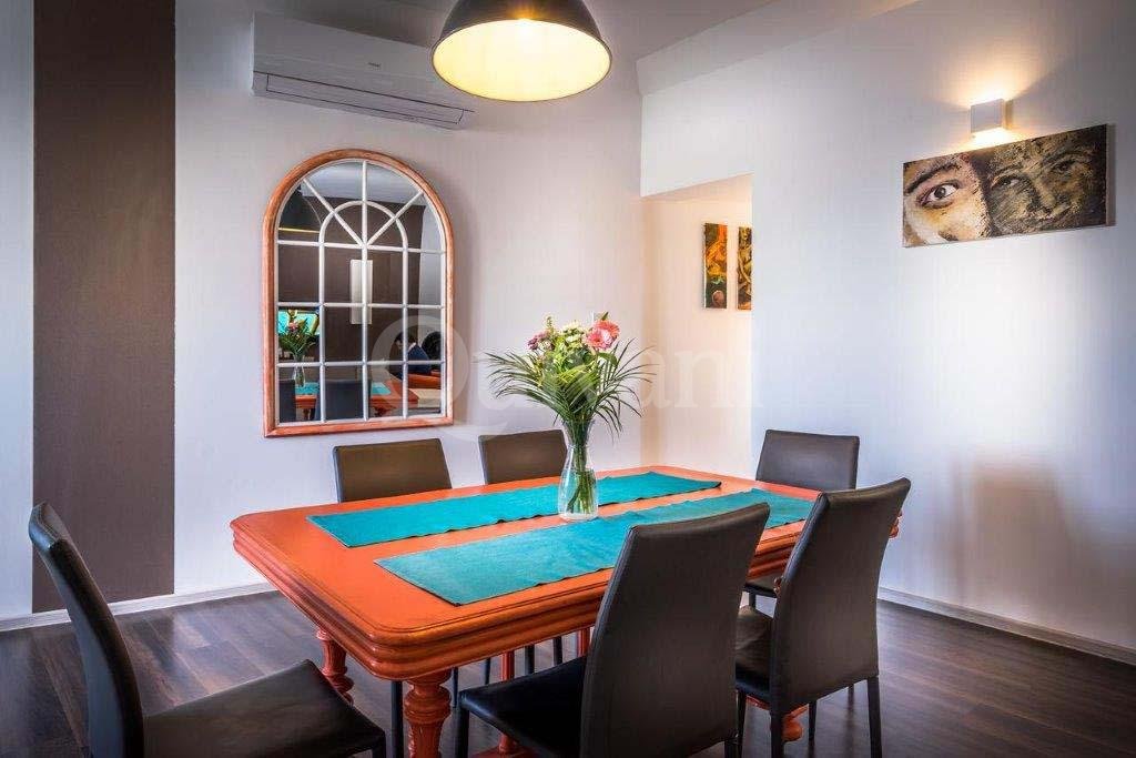 Valletta, Furnished Apartment