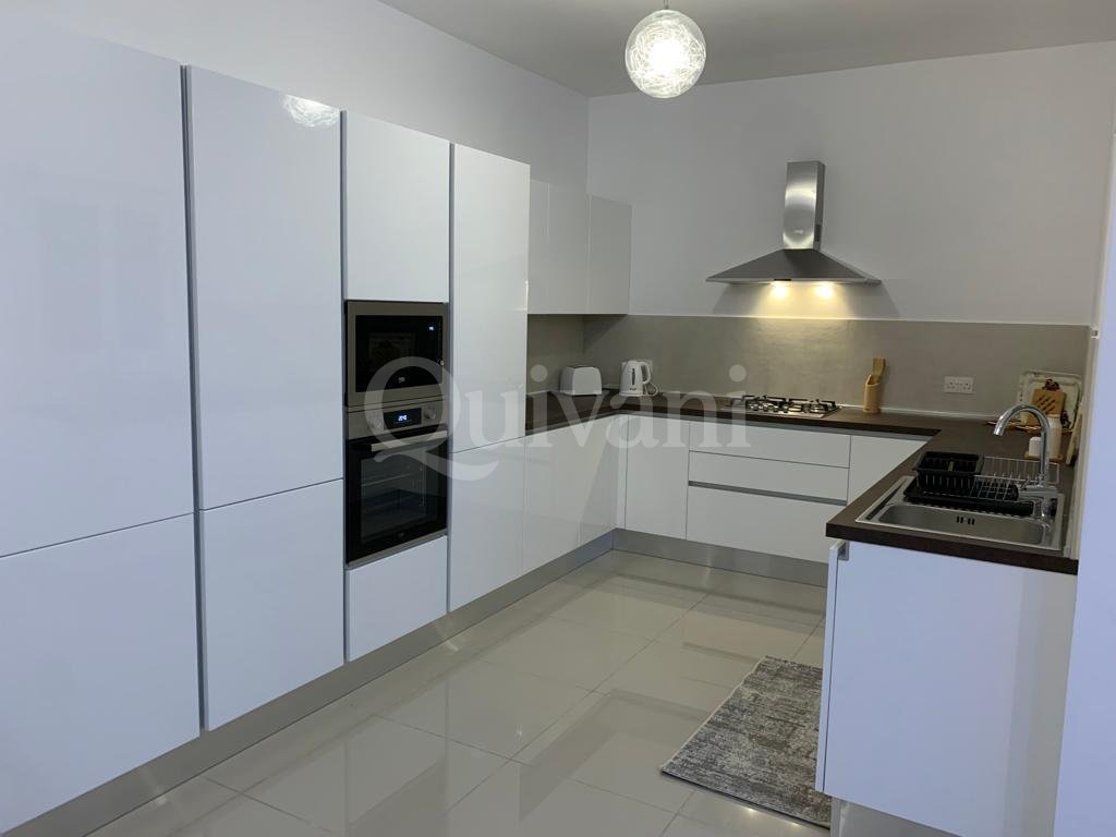 Birkirkara, Furnished Penthouse