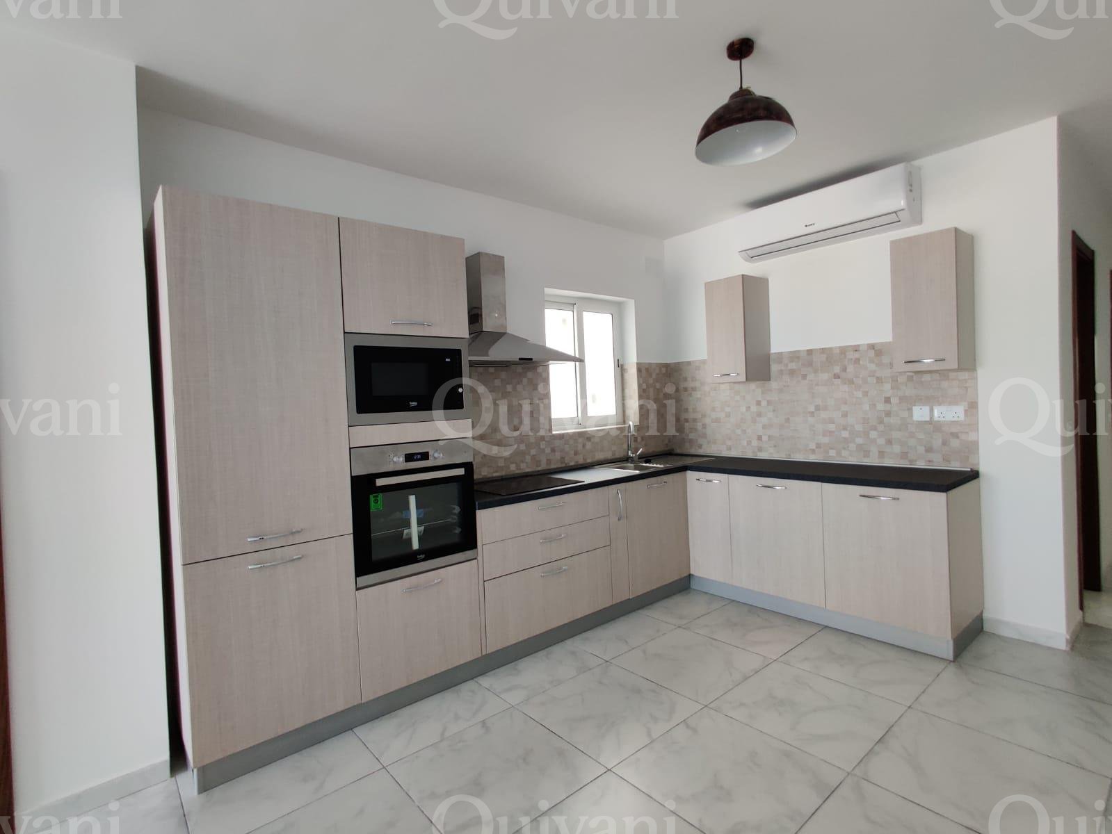 Qawra, Furnished Apartment