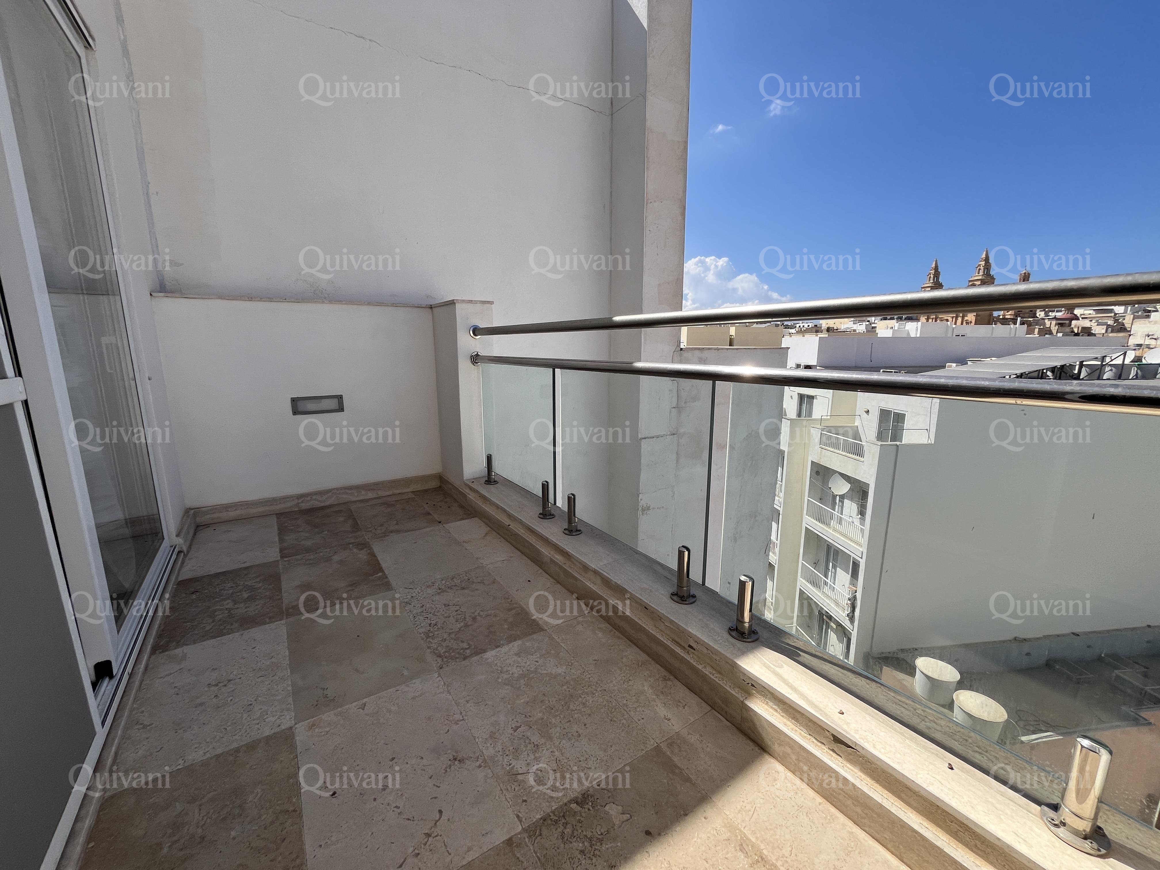 Sliema, Furnished Penthouse