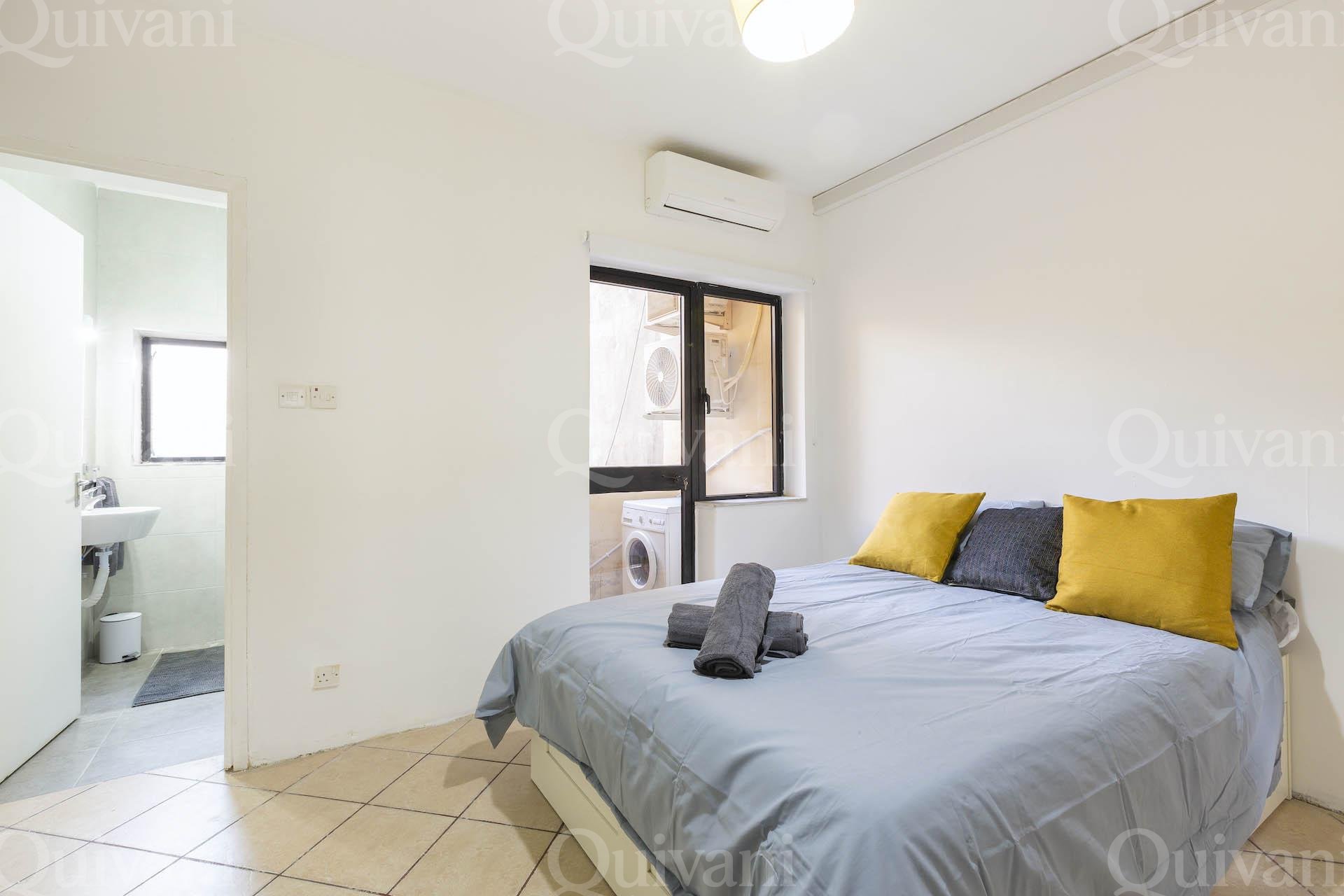 Gzira, Furnished Apartment