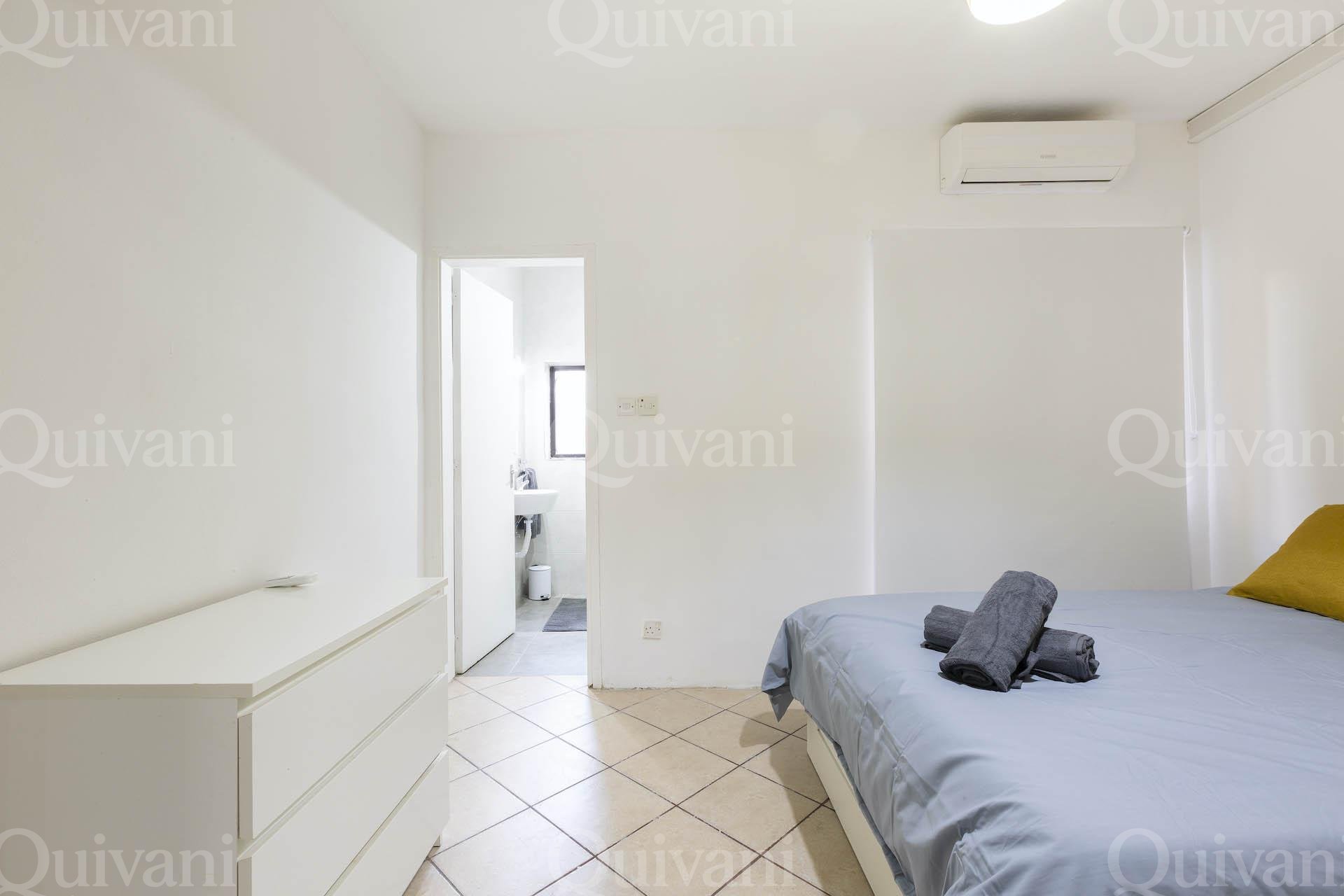 Gzira, Furnished Apartment