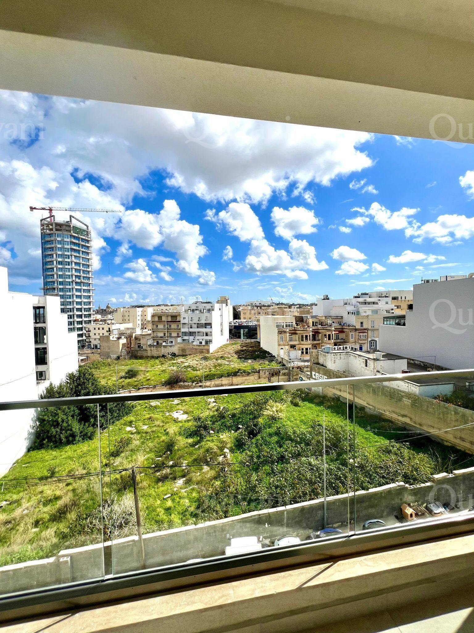 Gzira, Furnished Apartment