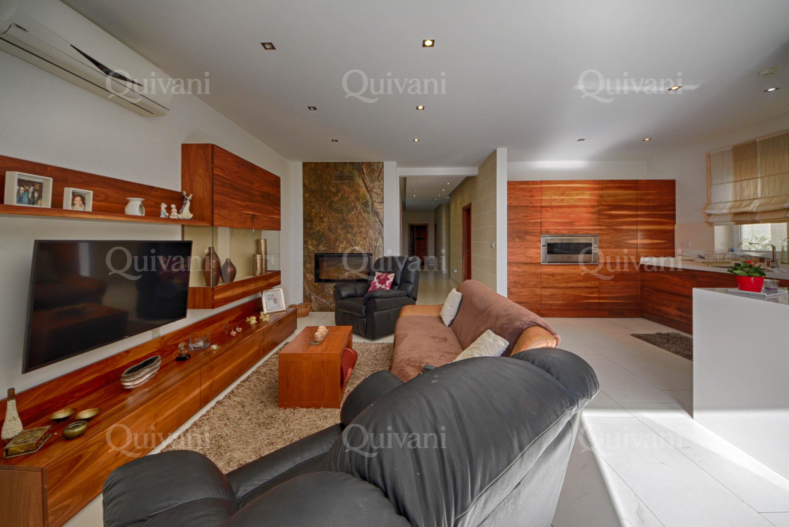 Mosta, Furnished Semi-detached Villa