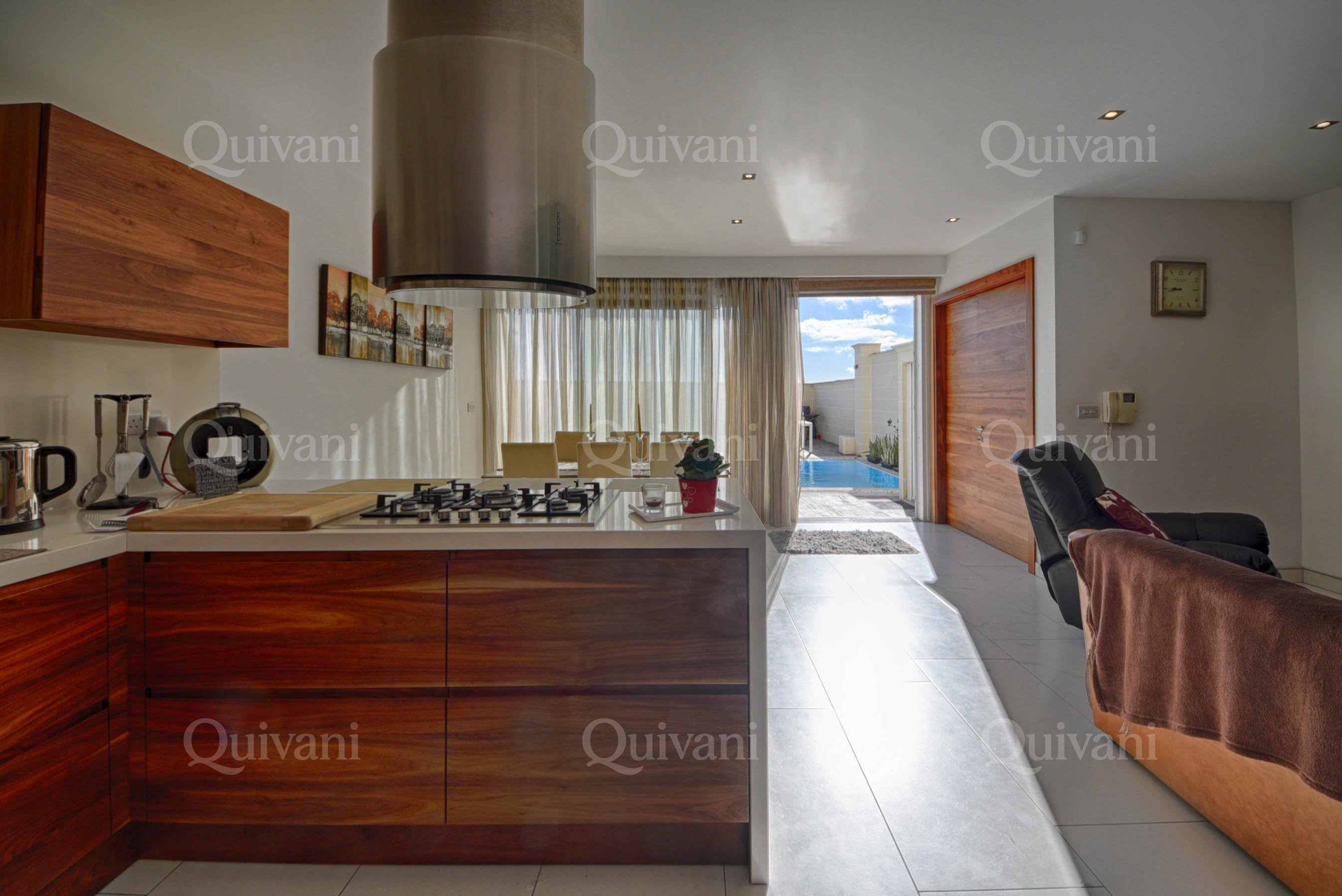 Mosta, Furnished Semi-detached Villa