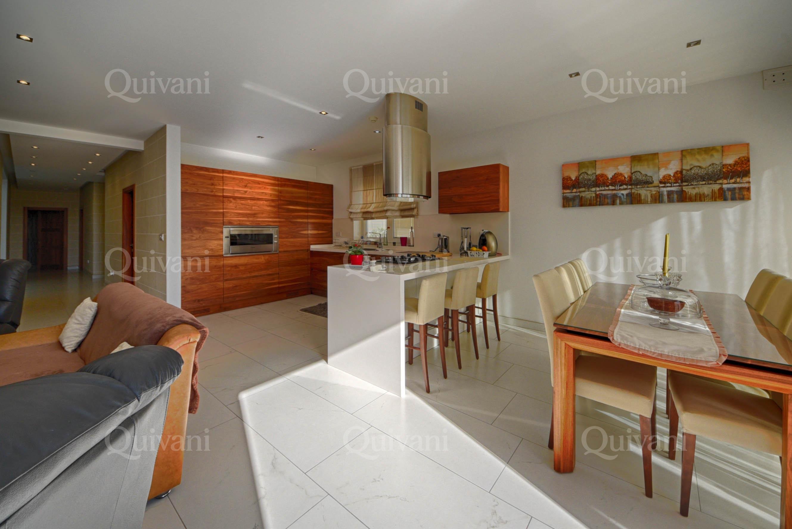 Mosta, Furnished Semi-detached Villa