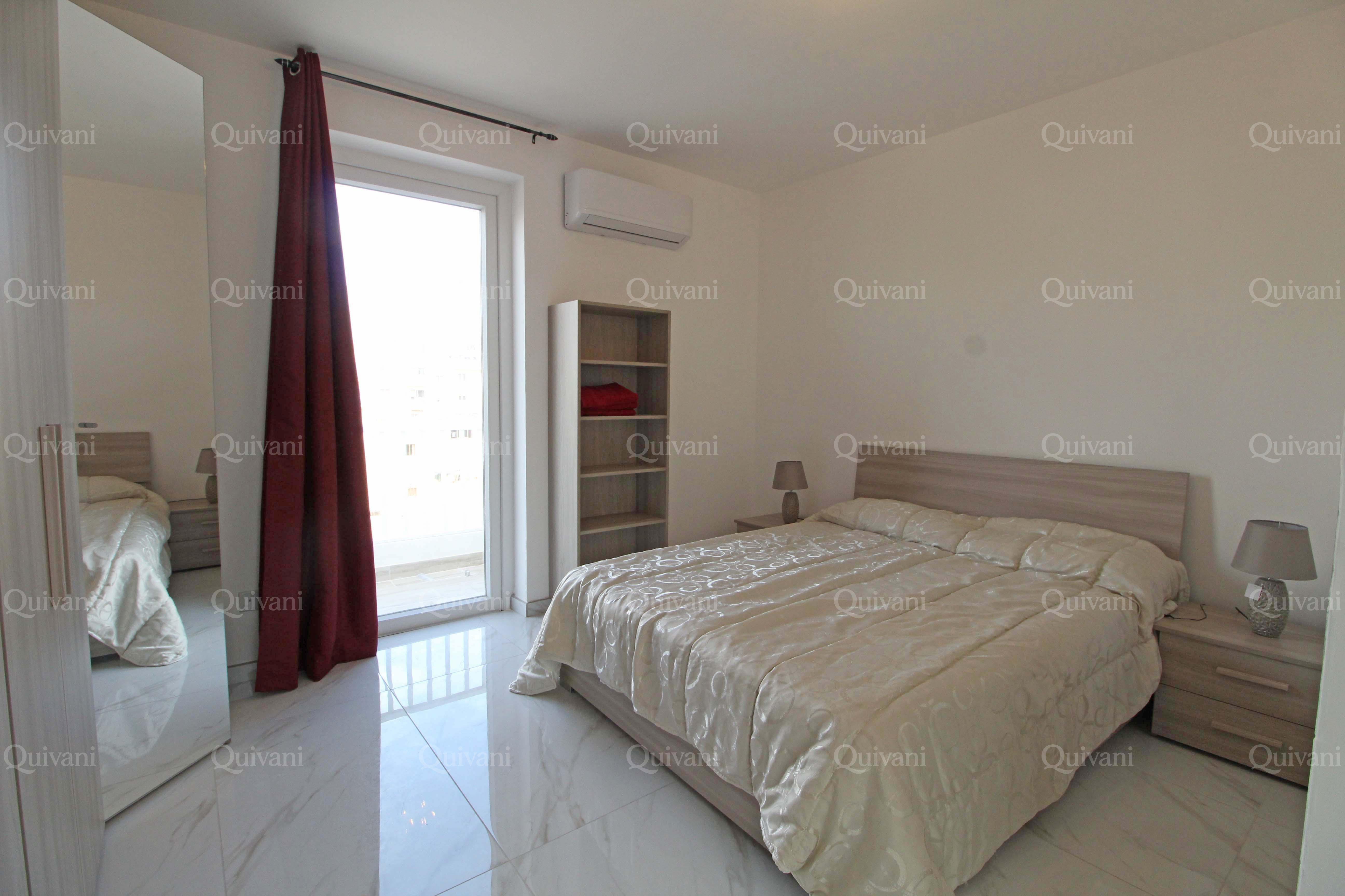Qawra, Furnished Penthouse