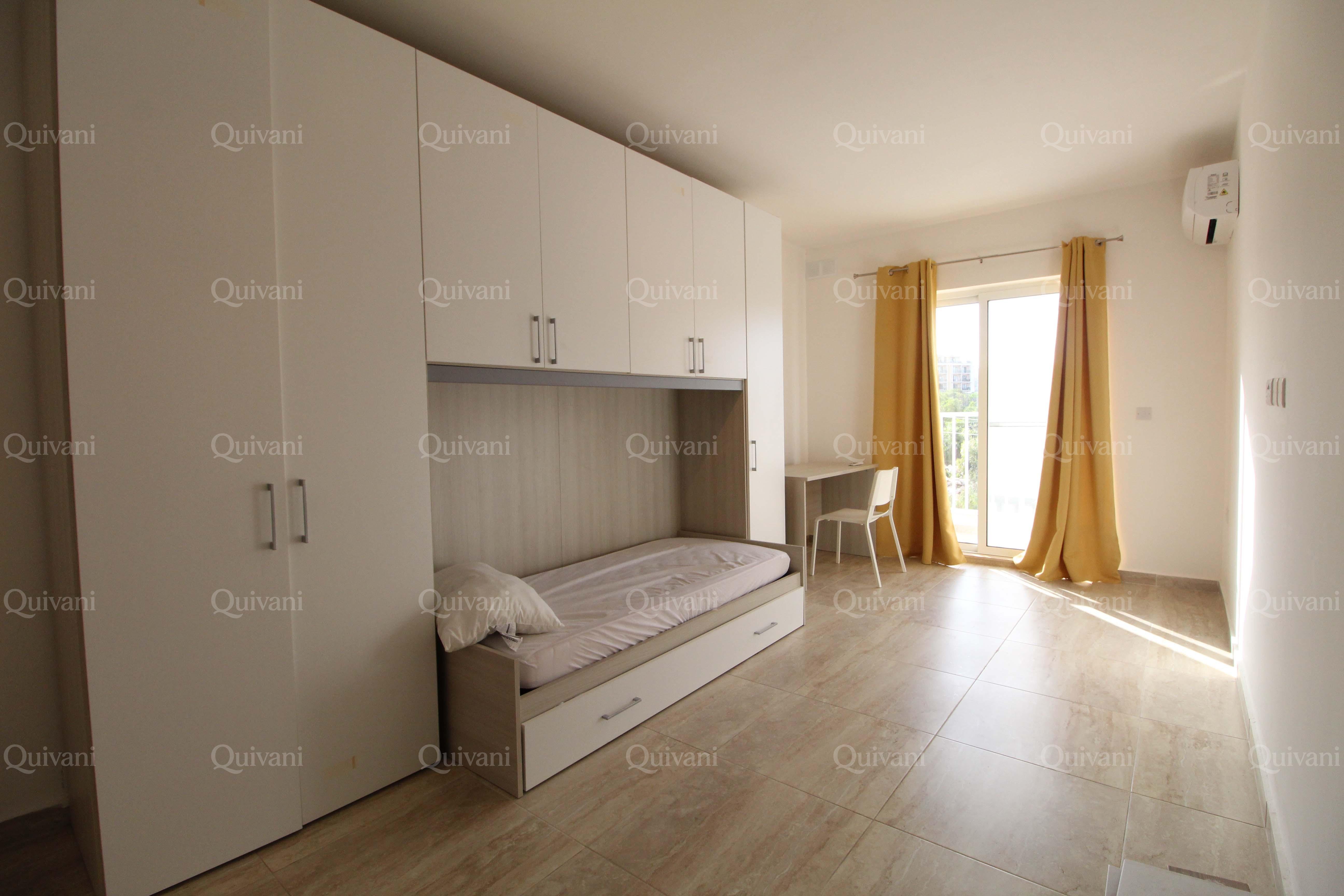 Xemxija, Furnished Apartment