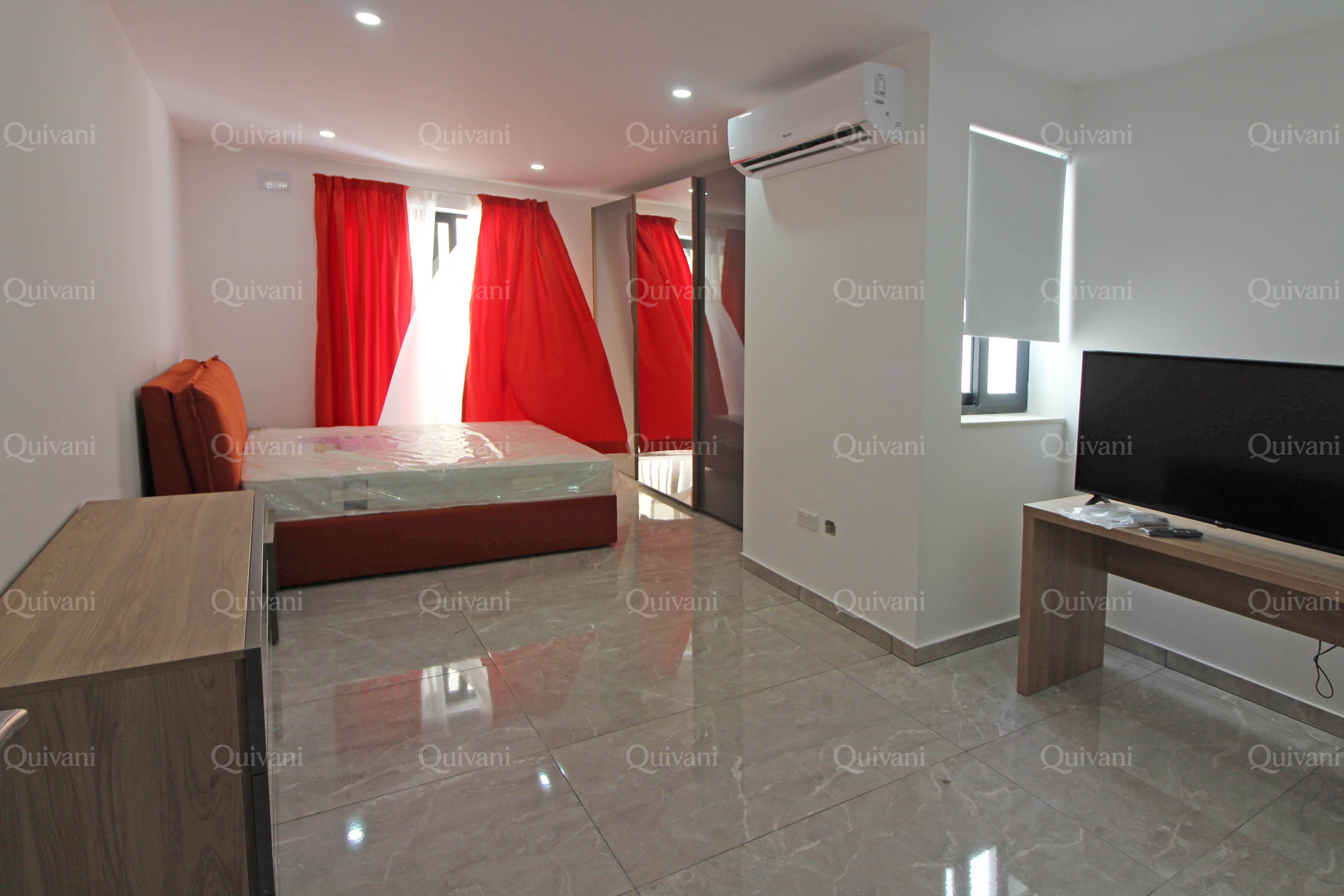 Sliema, Furnished Penthouse