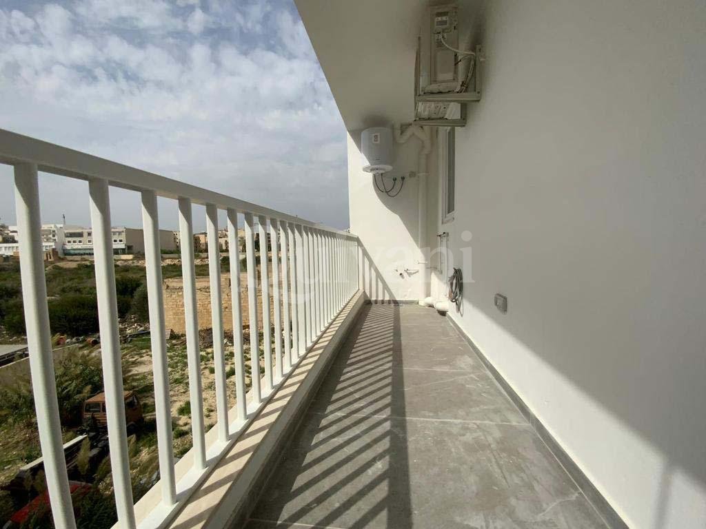 Gzira, Furnished Apartment