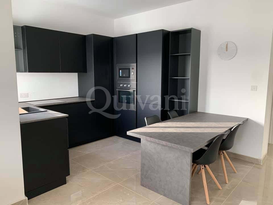 Mosta, Furnished Penthouse