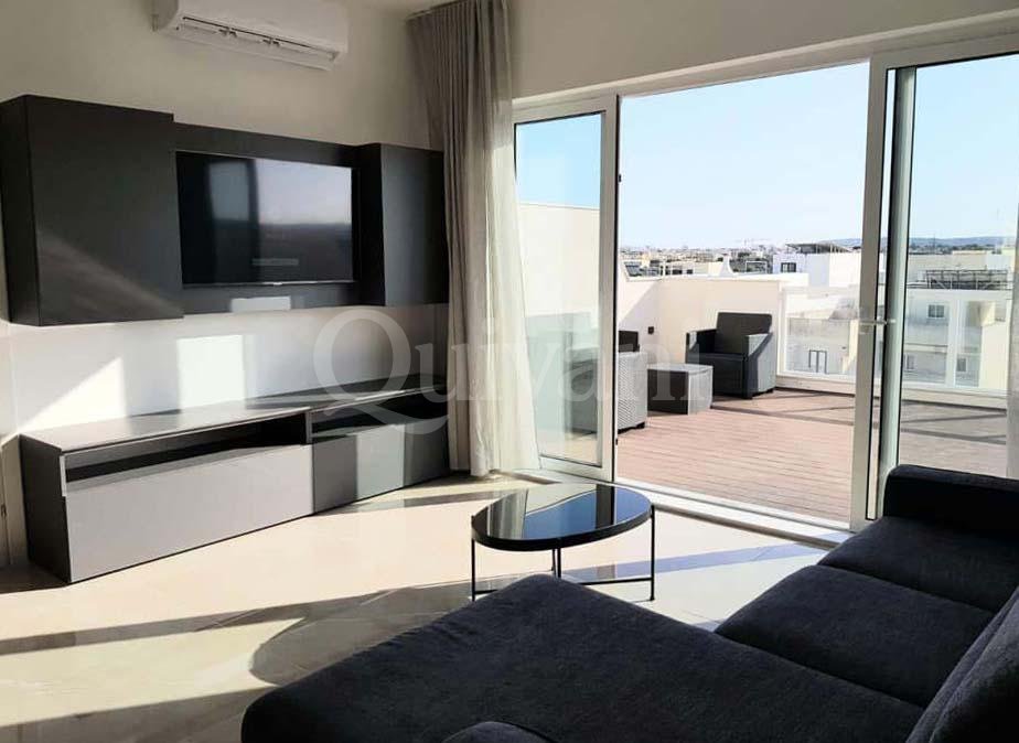 Mosta, Furnished Penthouse