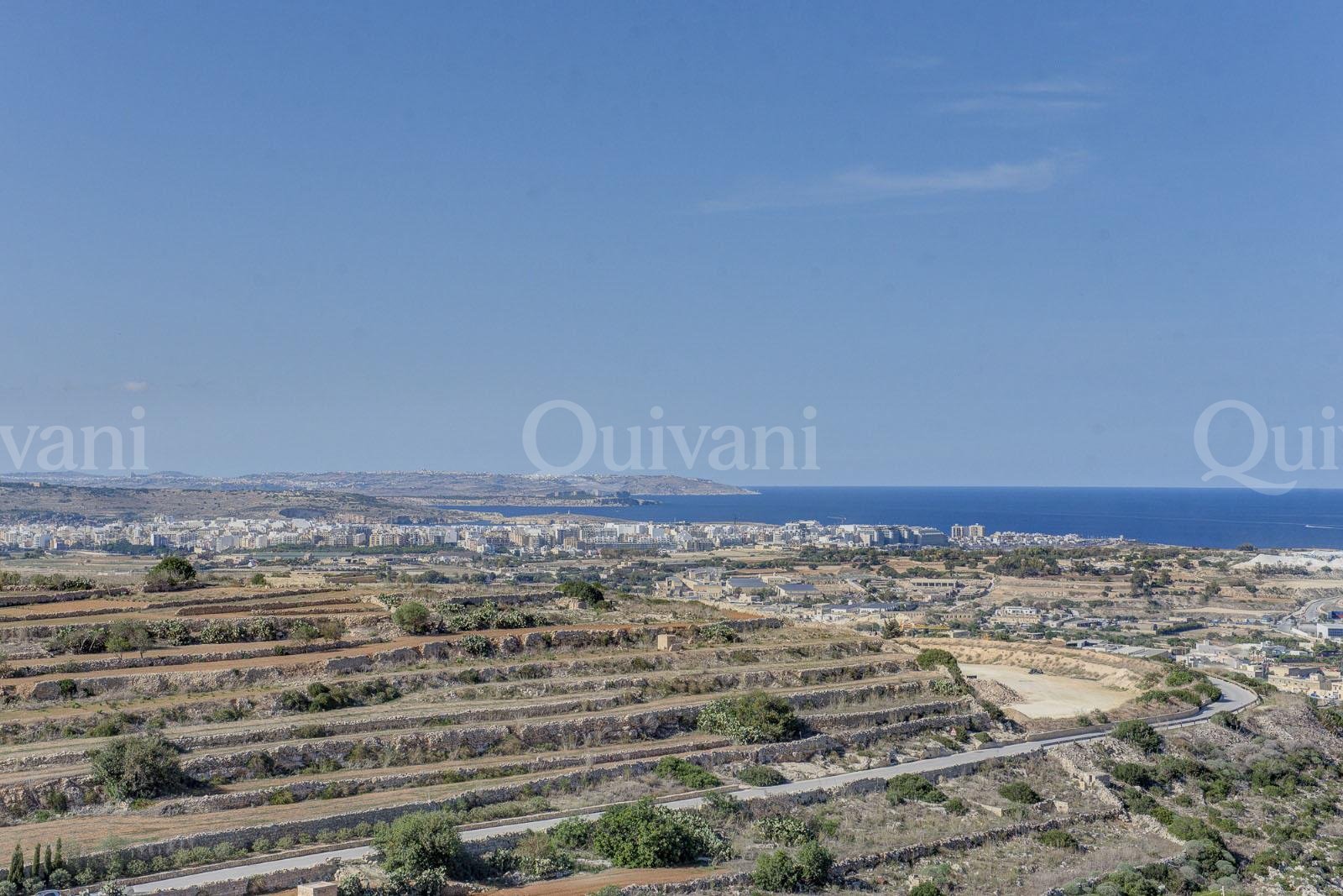Gharghur, Furnished Penthouse
