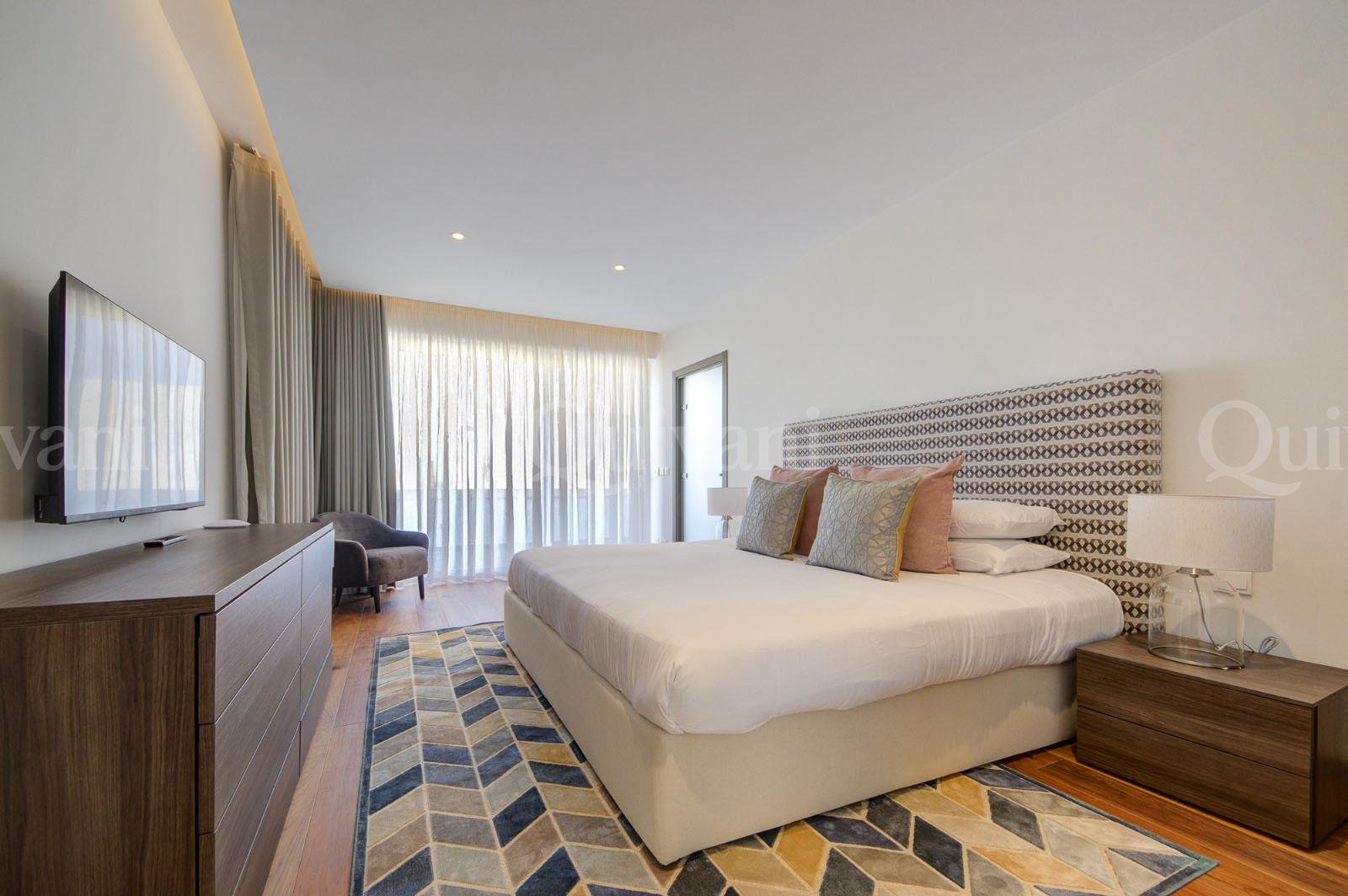Gharghur, Furnished Penthouse
