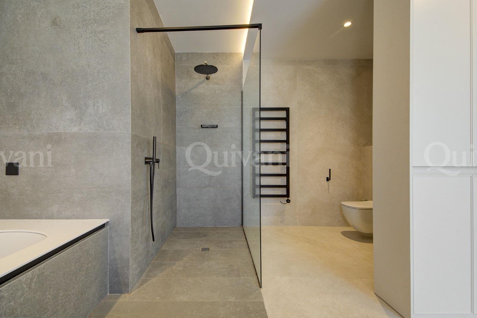 Gharghur, Furnished Penthouse