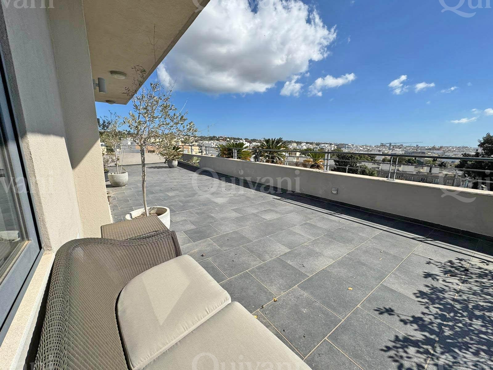 Lija, Furnished Duplex Apartment