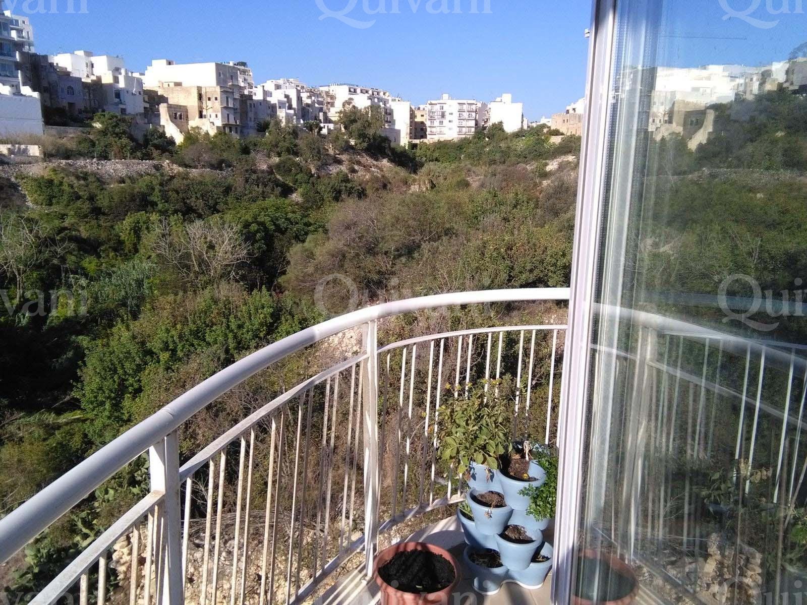 St Julians, Furnished Apartment