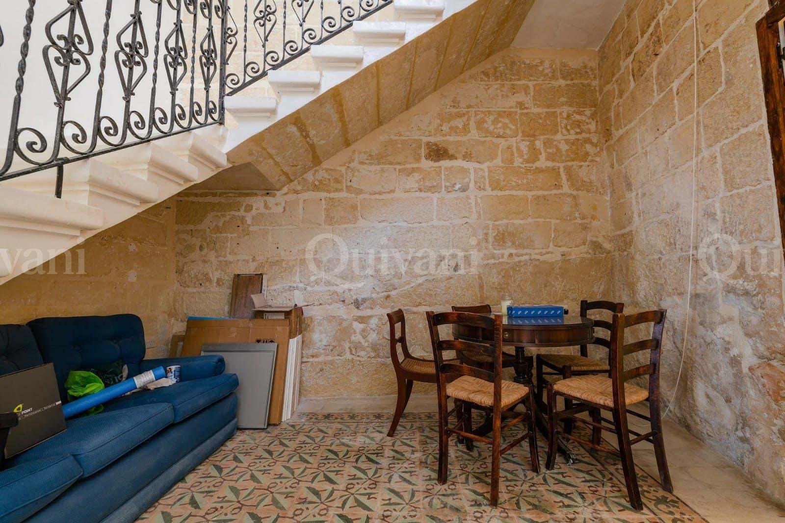 Gharghur, Converted House of Character