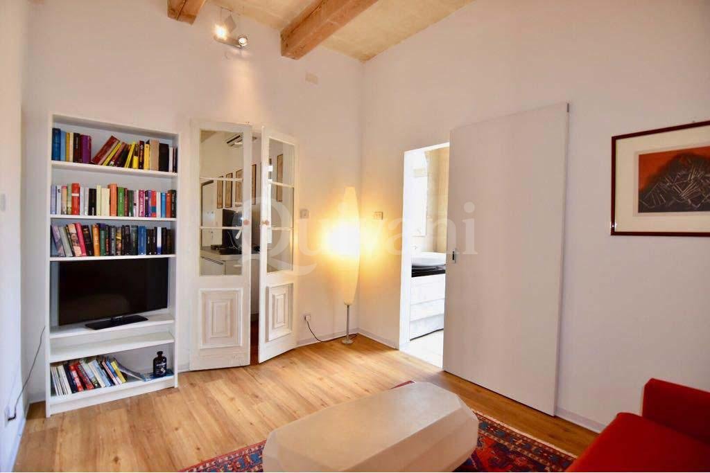 Valletta, Furnished Apartment