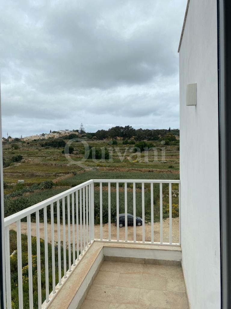 Iklin, Furnished Penthouse