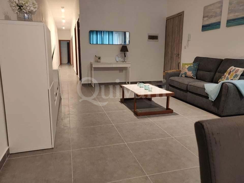 Santa Venera, Furnished Apartment
