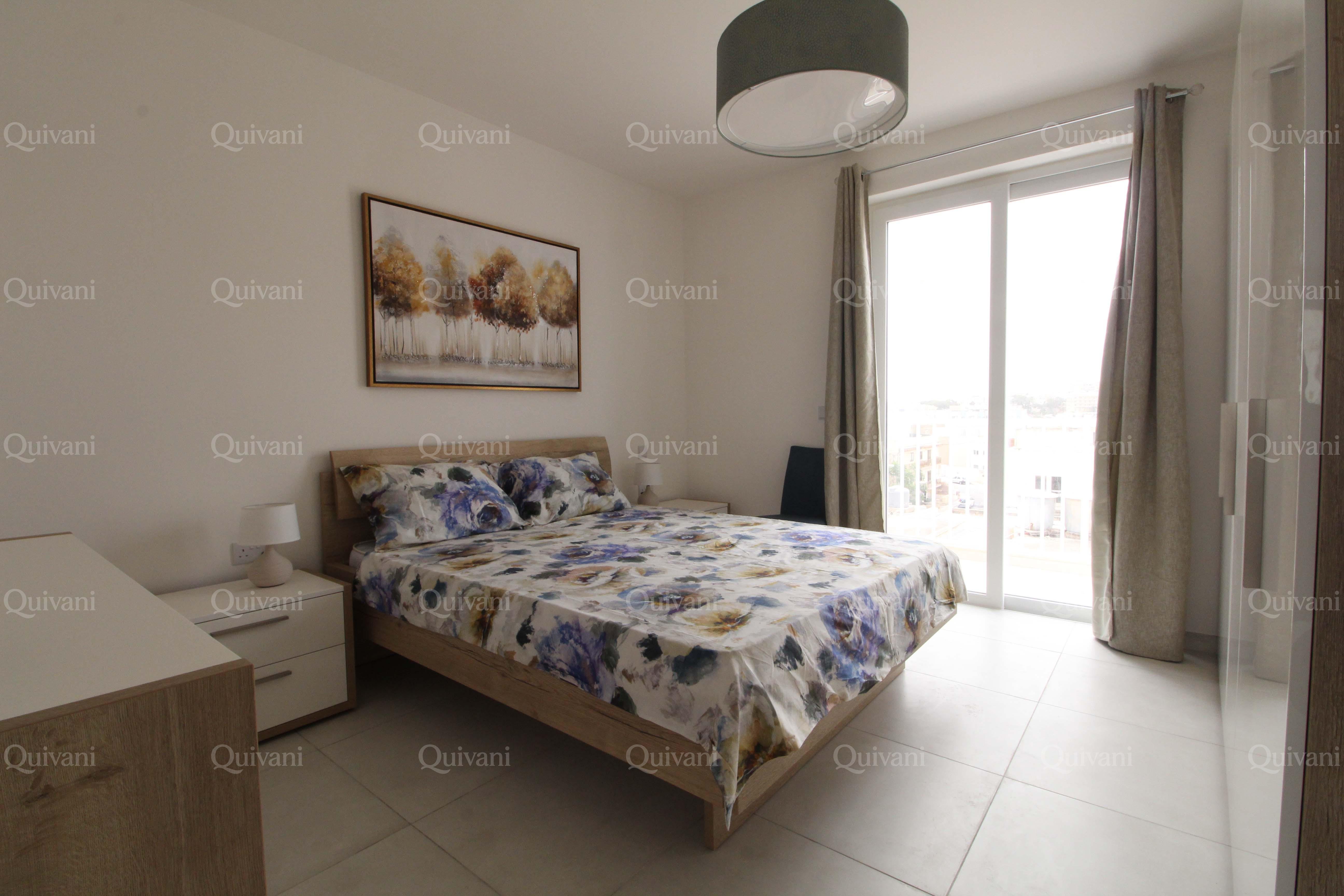 Swieqi, Furnished  Penthouse