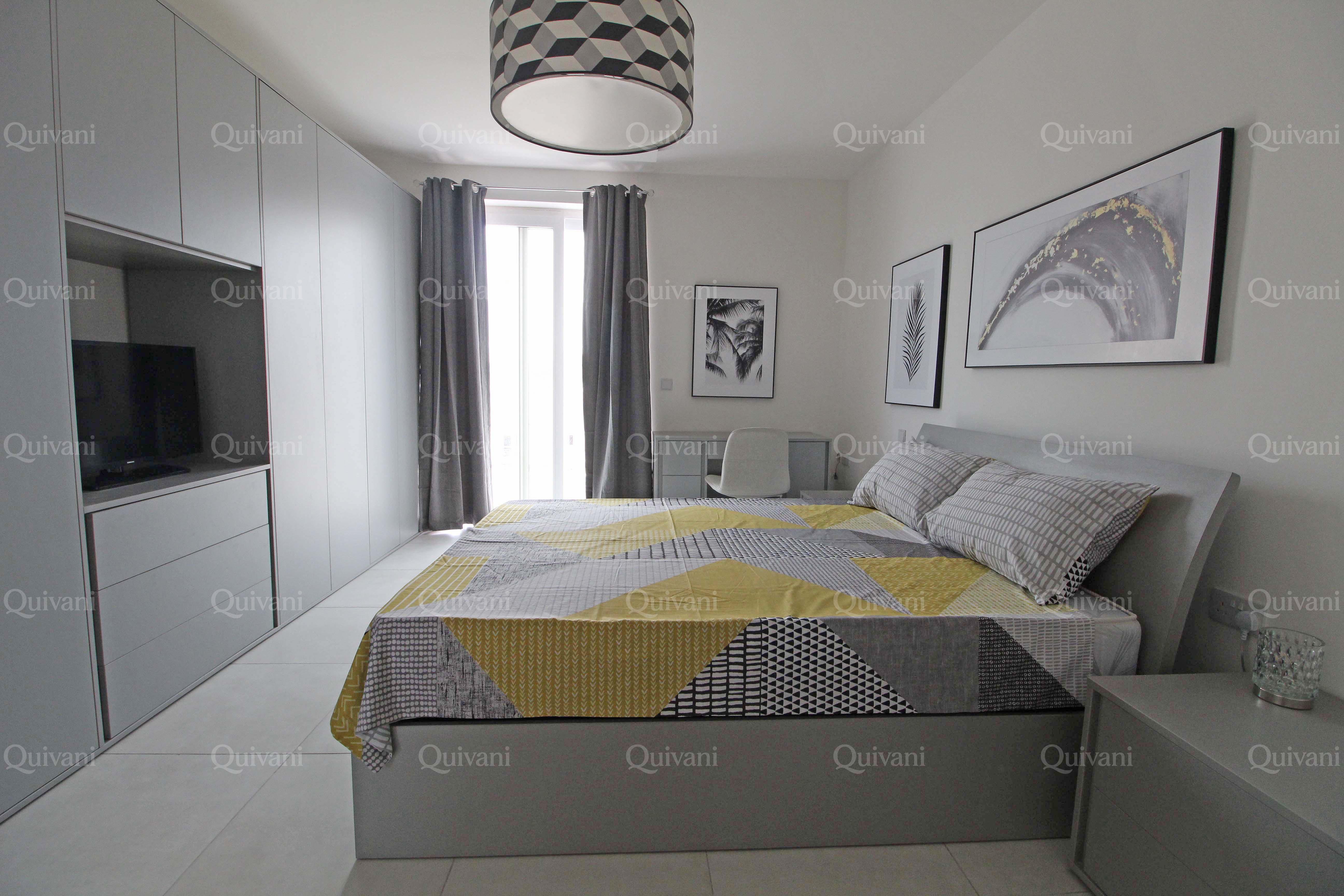 Swieqi, Furnished  Penthouse