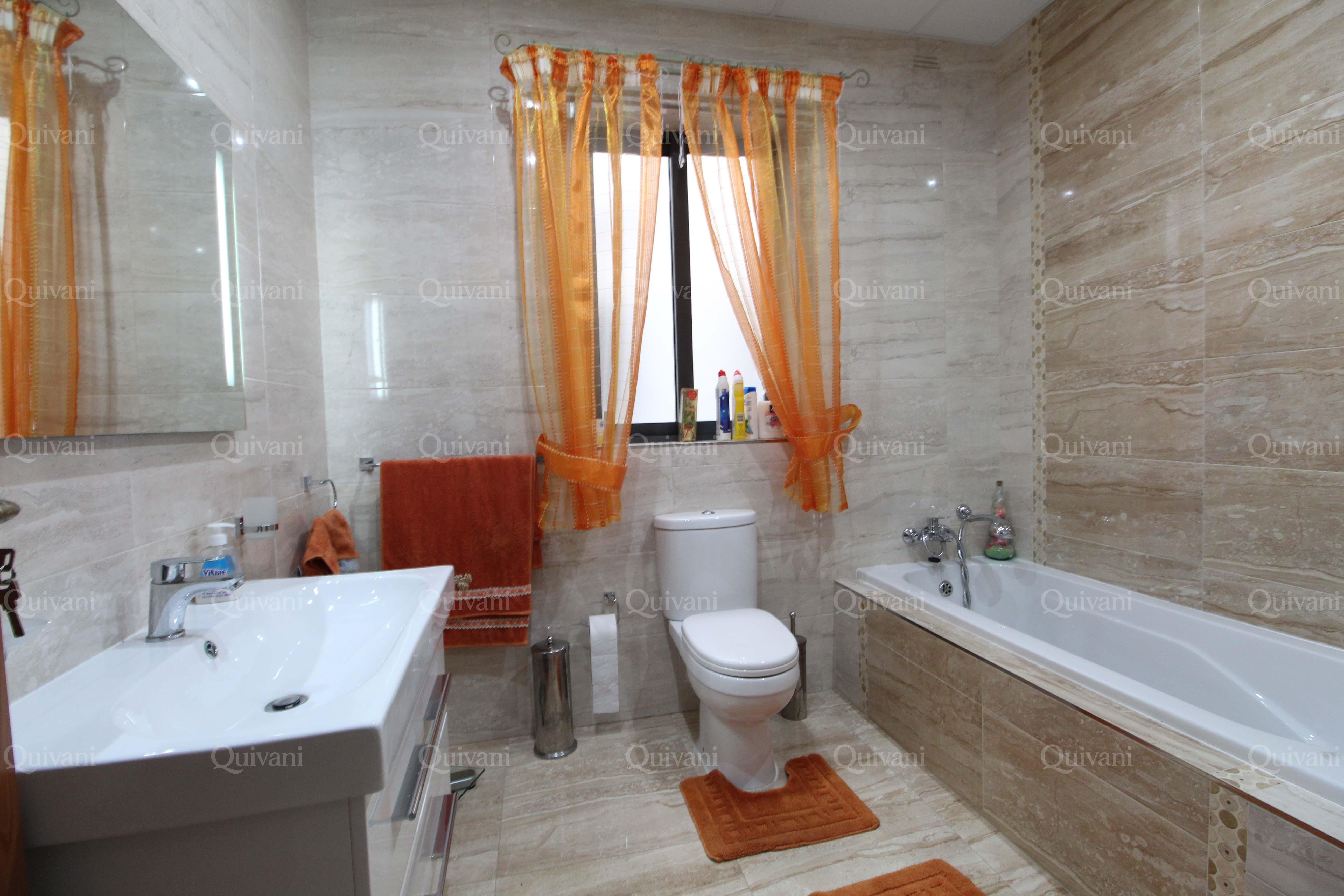 Santa Venera, Furnished Elevated Maisonette