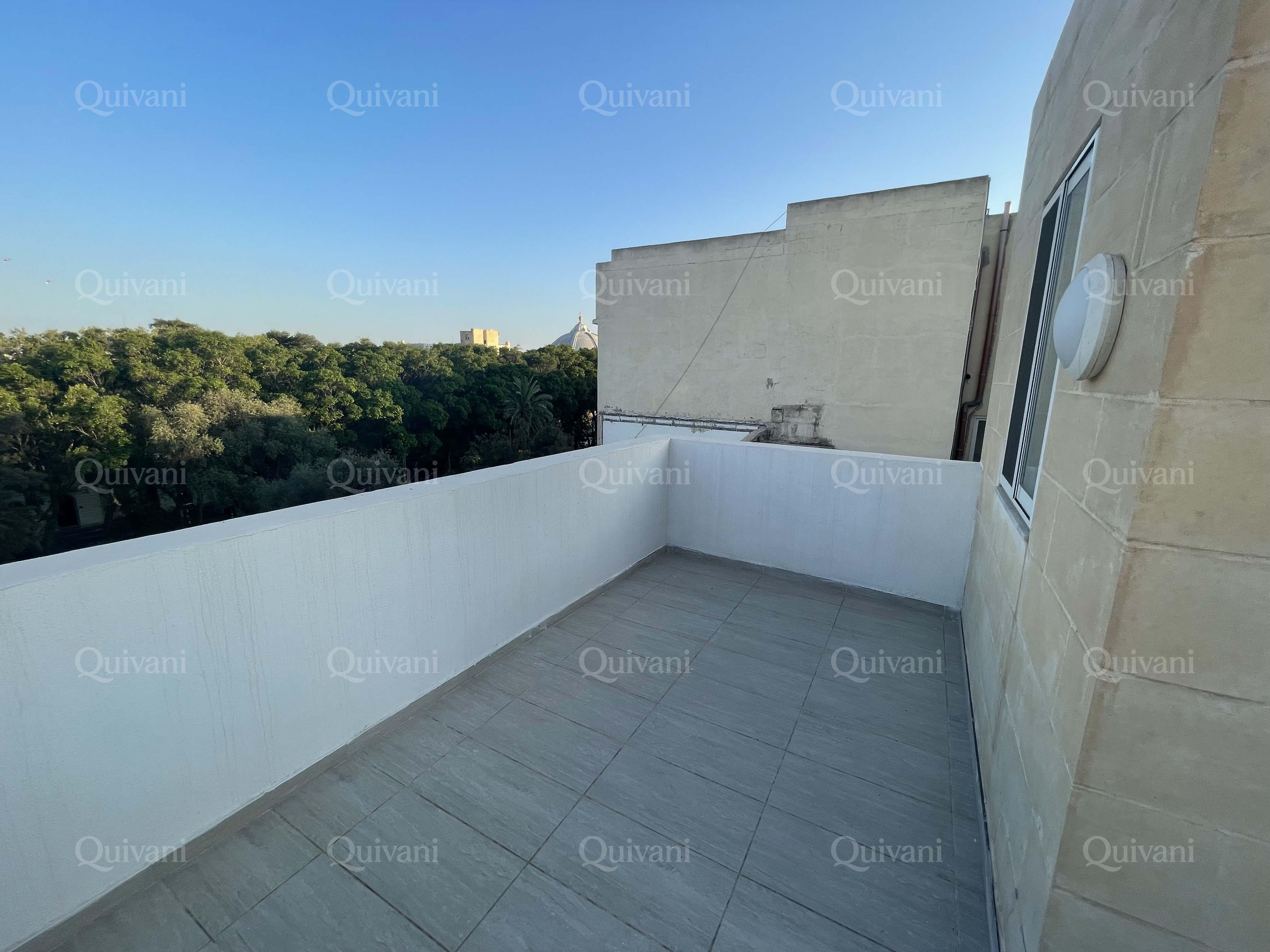 Floriana, Furnished Maisonette