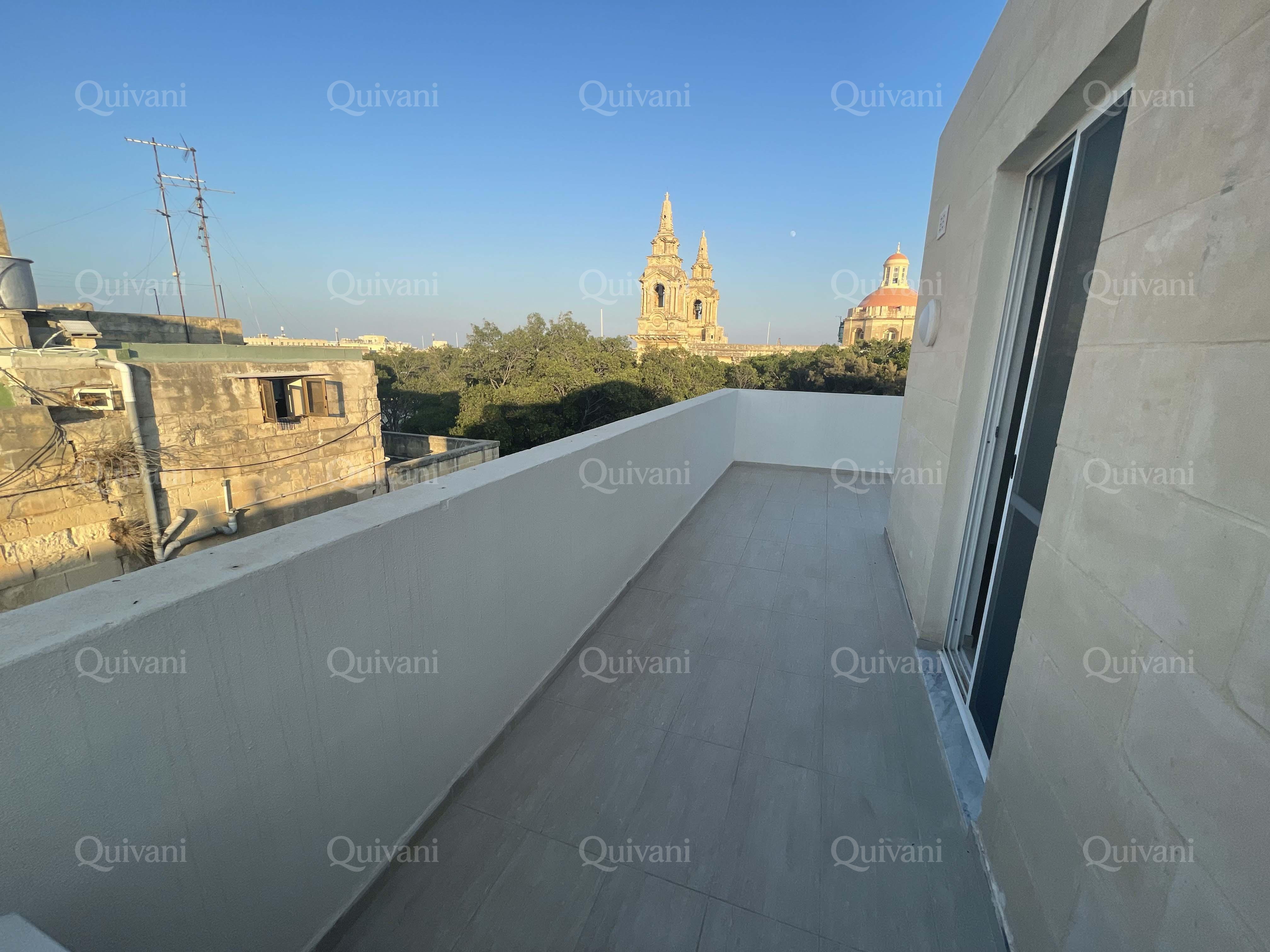 Floriana, Furnished Maisonette