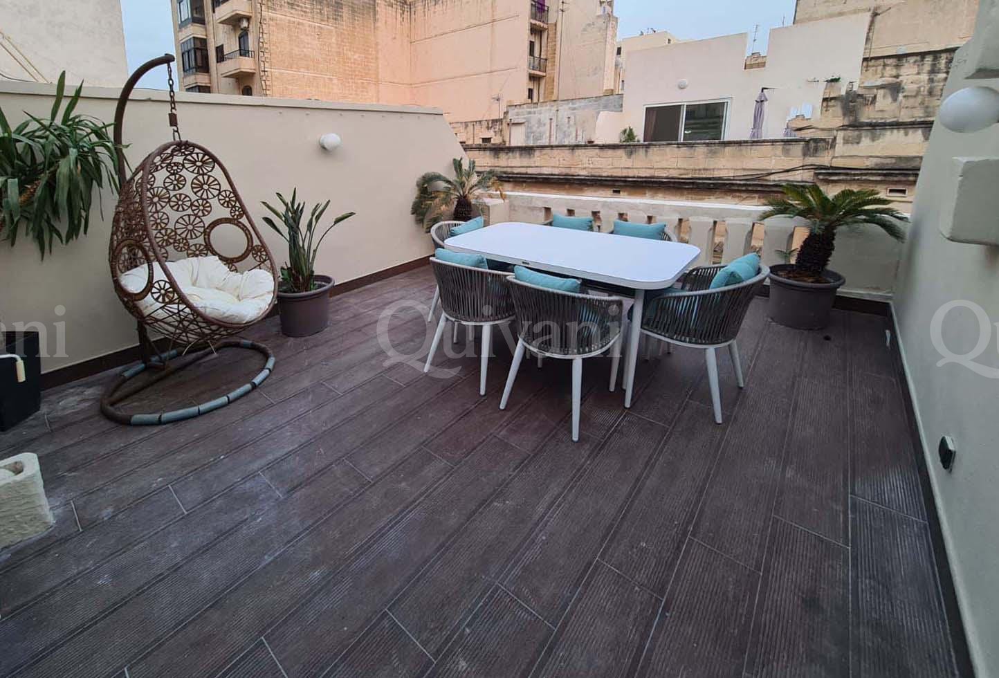 Sliema, Furnished Town House