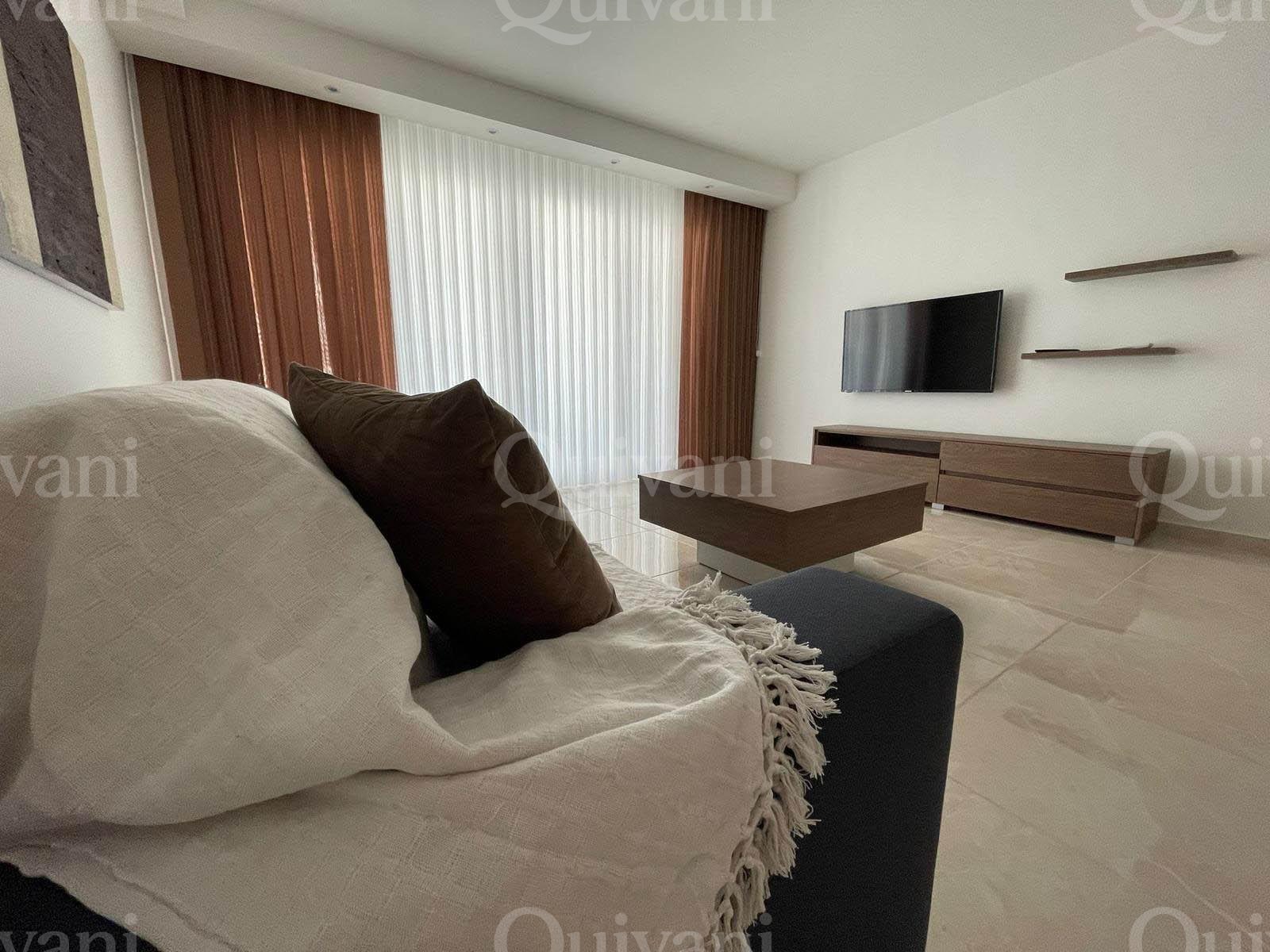 Qawra, Furnished Apartment