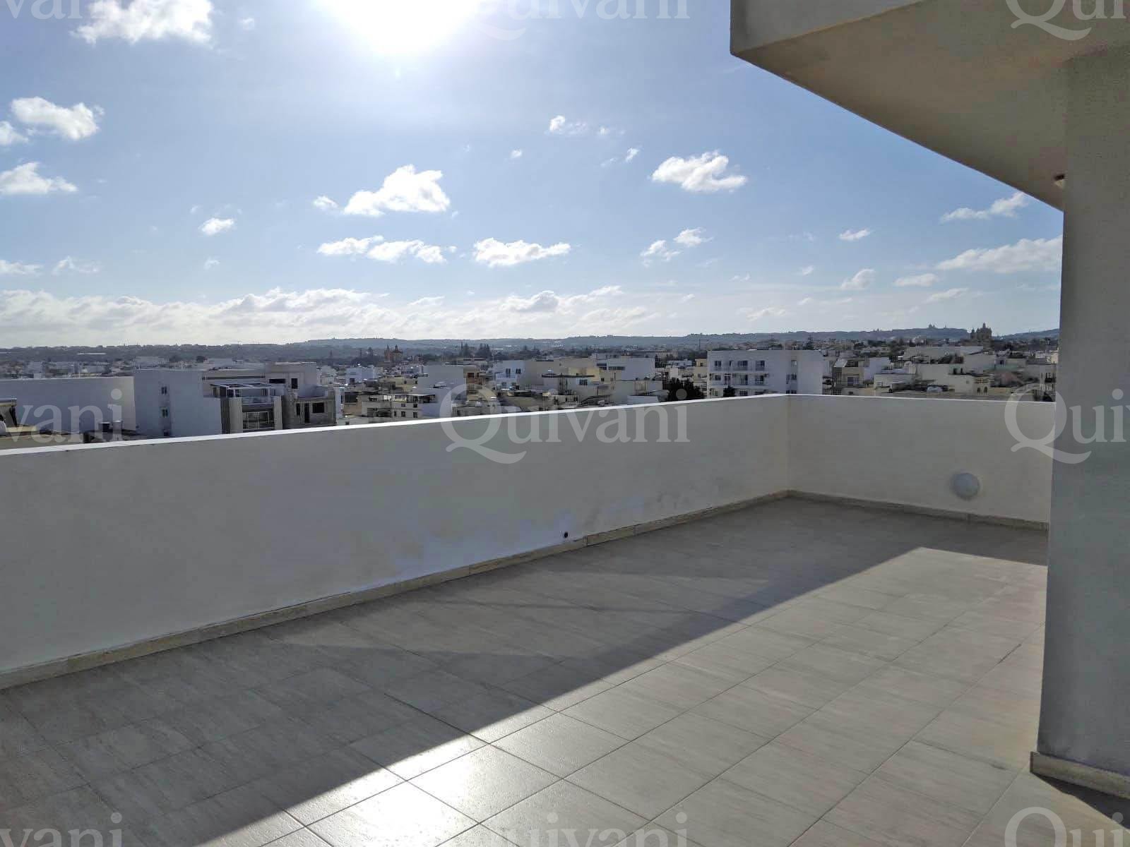 Iklin, Furnished Penthouse