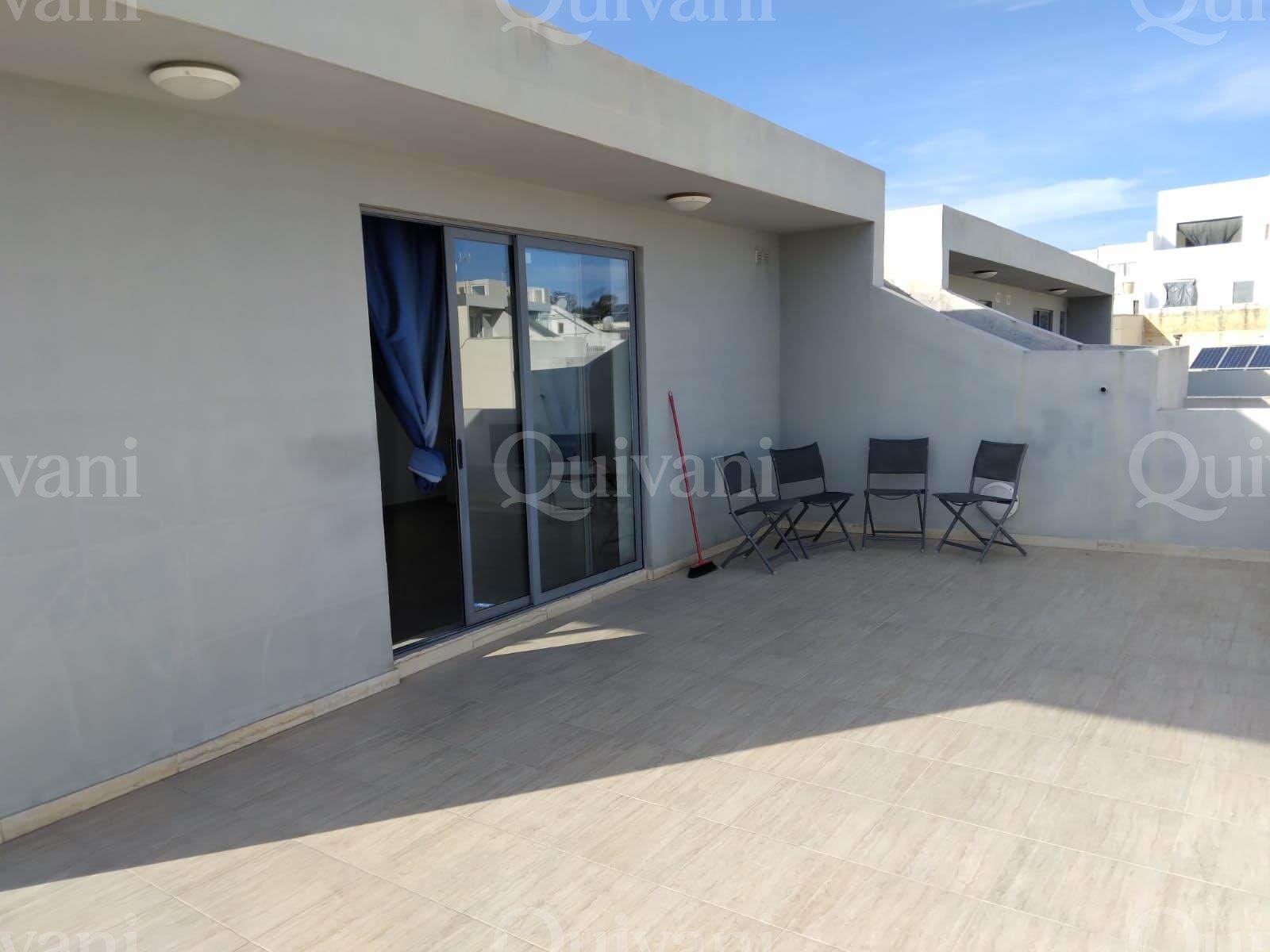 Iklin, Furnished Penthouse