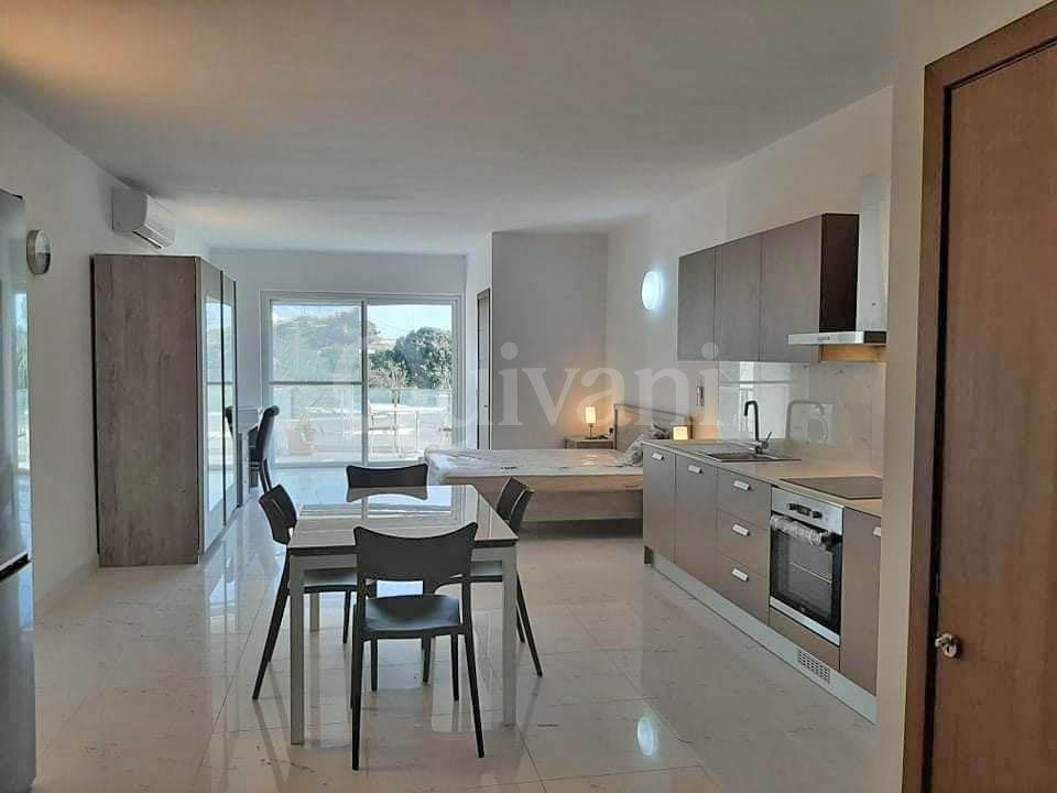 Swieqi, Furnished Studio Apartment