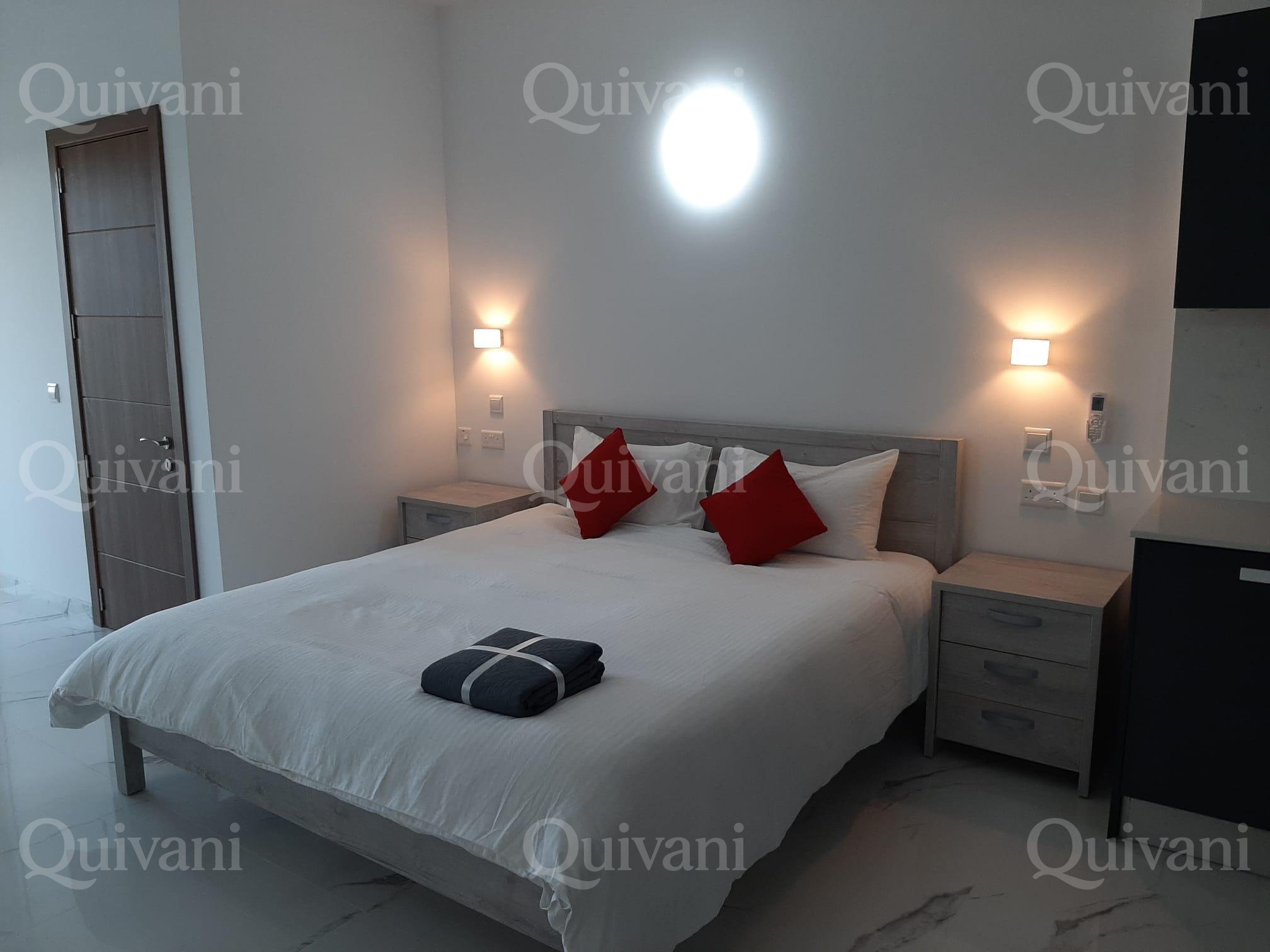 Swieqi, Furnished Studio Apartment