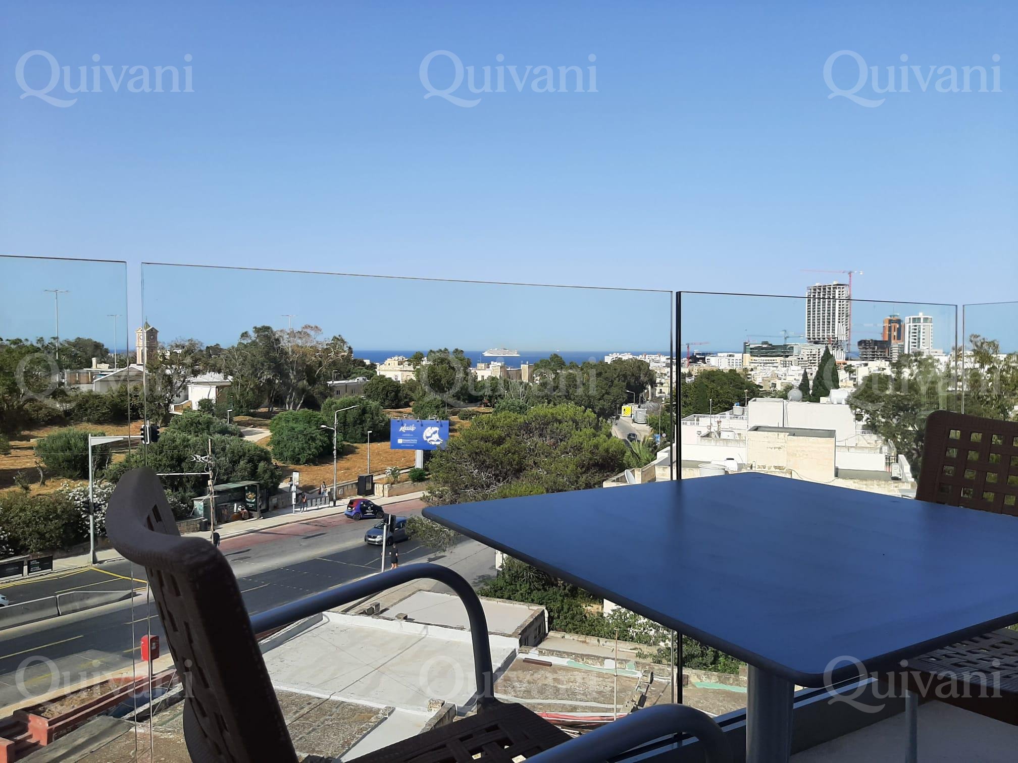 Swieqi, Furnished Studio Apartment