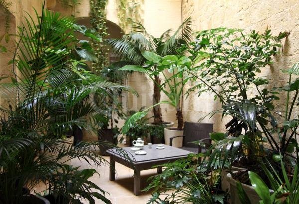 Valletta, Furnished Apartment