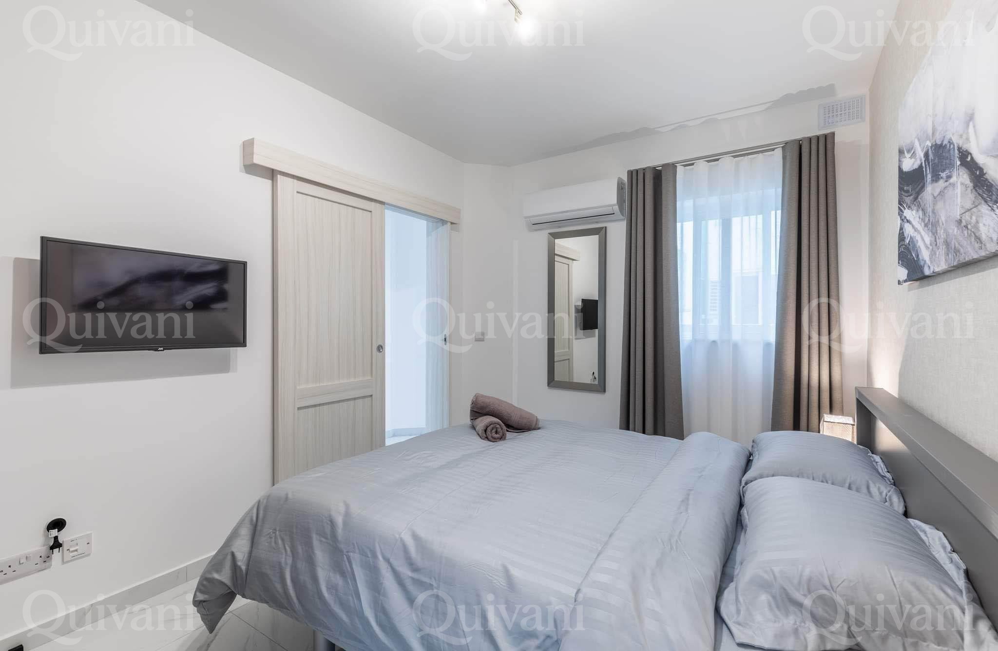 Gzira, Furnished Apartment