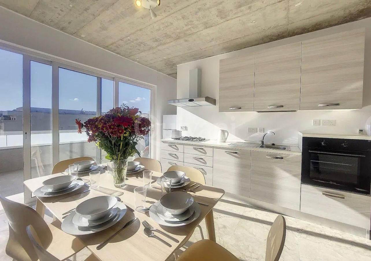 Mosta, Furnished Penthouse