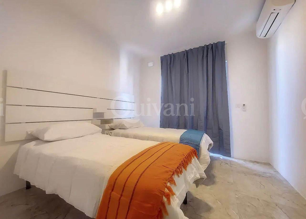 Mosta, Furnished Penthouse