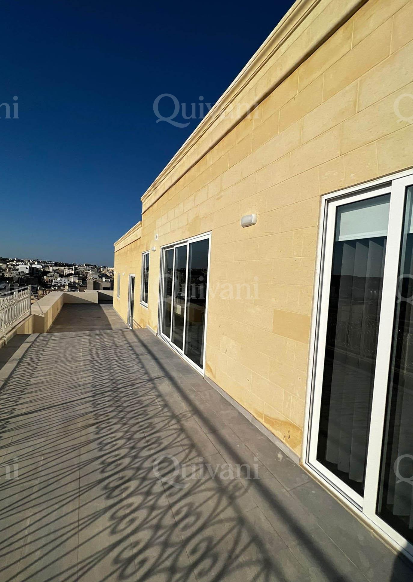 Birkirkara, Furnished Penthouse
