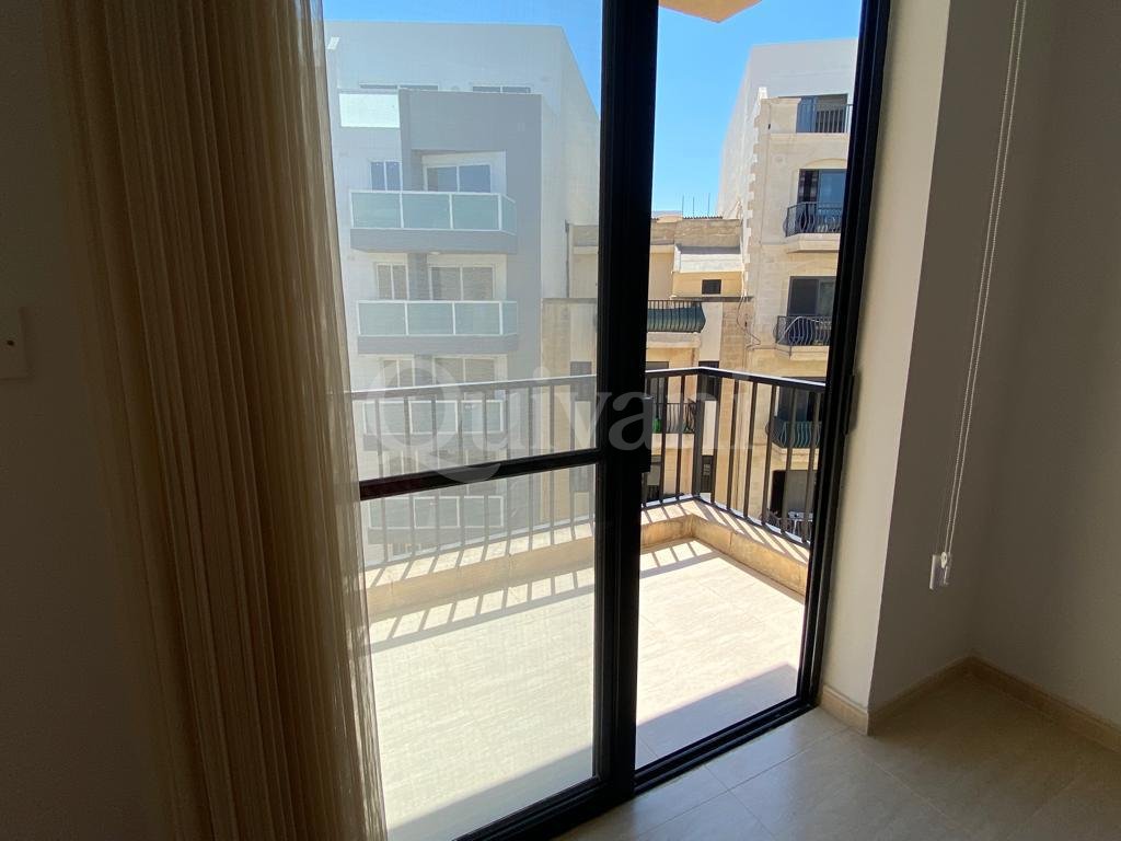 Qawra, Furnished Apartment